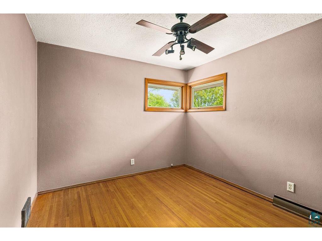 2627 W 15th St Duluth MN 55806 6125841 image9