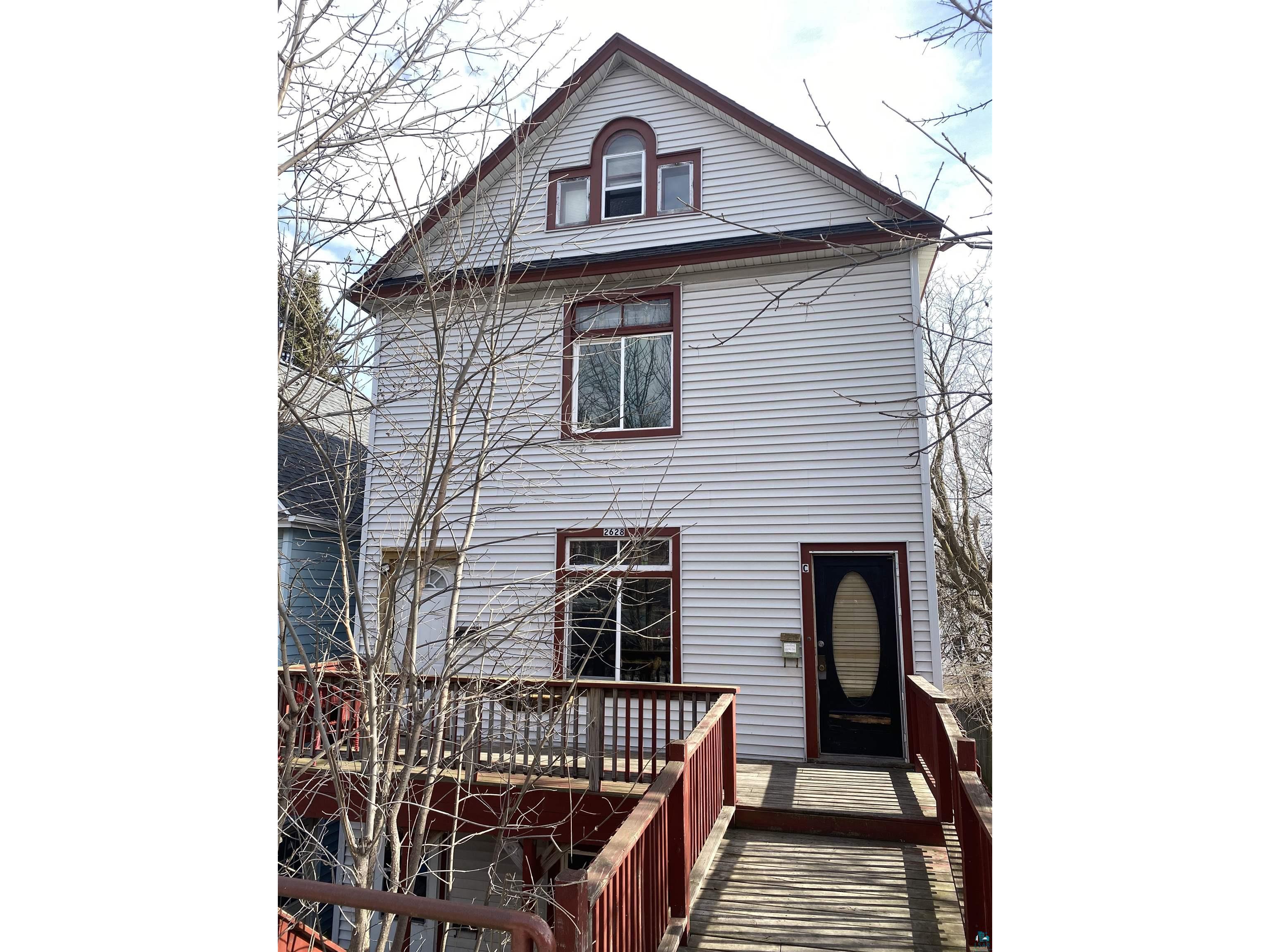 2628 W 3rd St Duluth MN 55806 6118135 image1