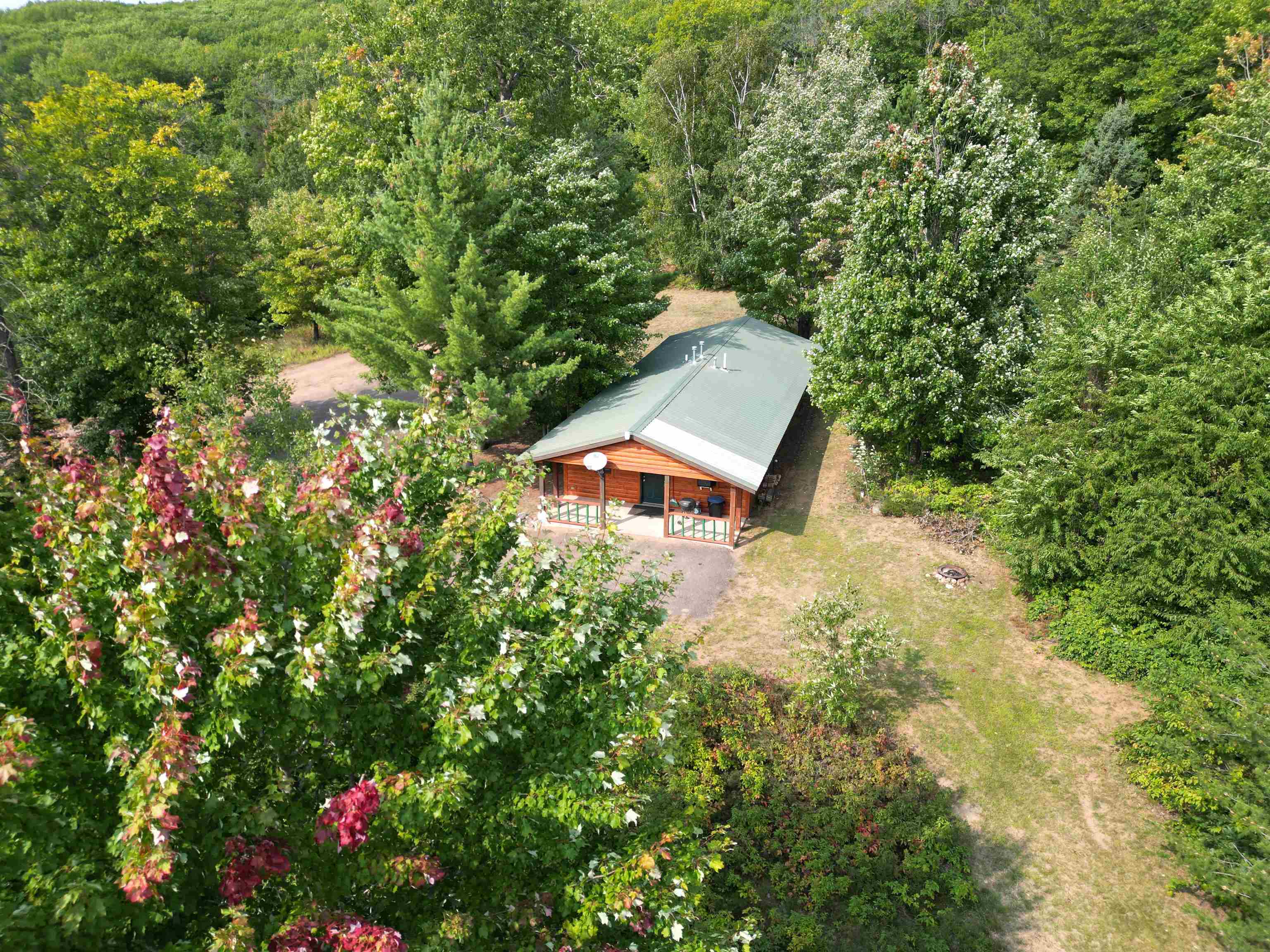 26420 Valhalla Ln Washburn WI 54891 6121800 image1