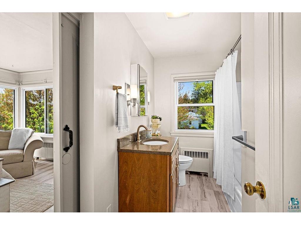 225 N 26th Ave E Duluth MN 55812 6125689 image40