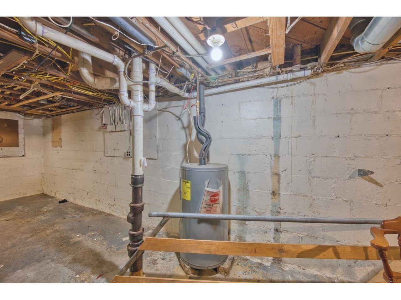 27 Cuyuna Dr Virginia MN 55792 6122135 image16