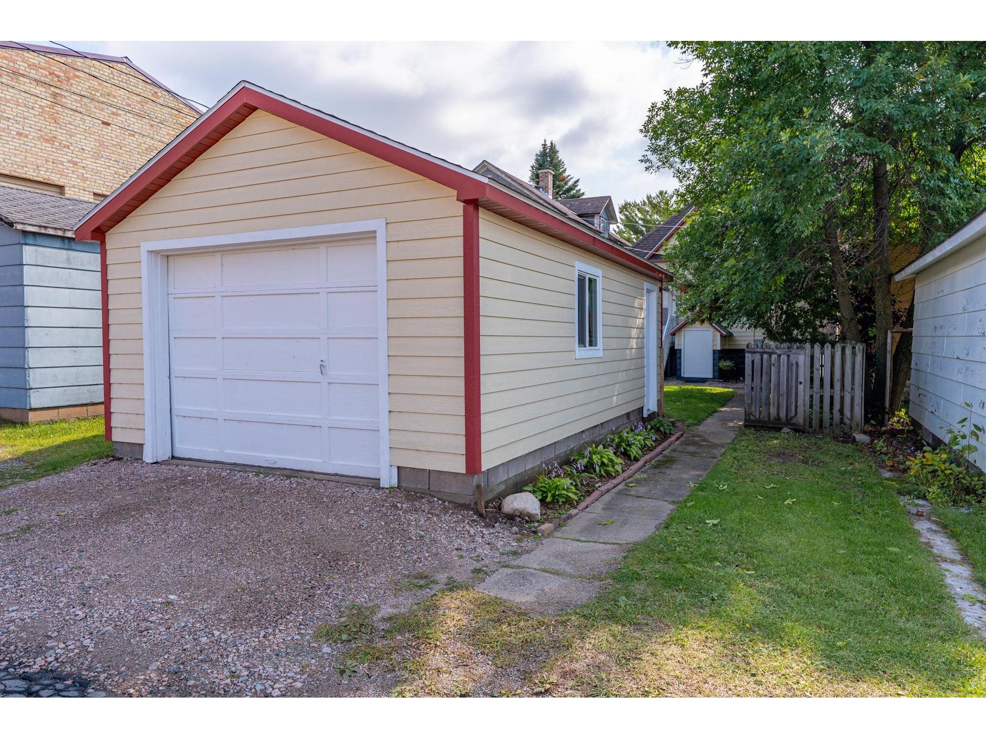 27 E Harvey St Ely MN 55731 6122439 image28