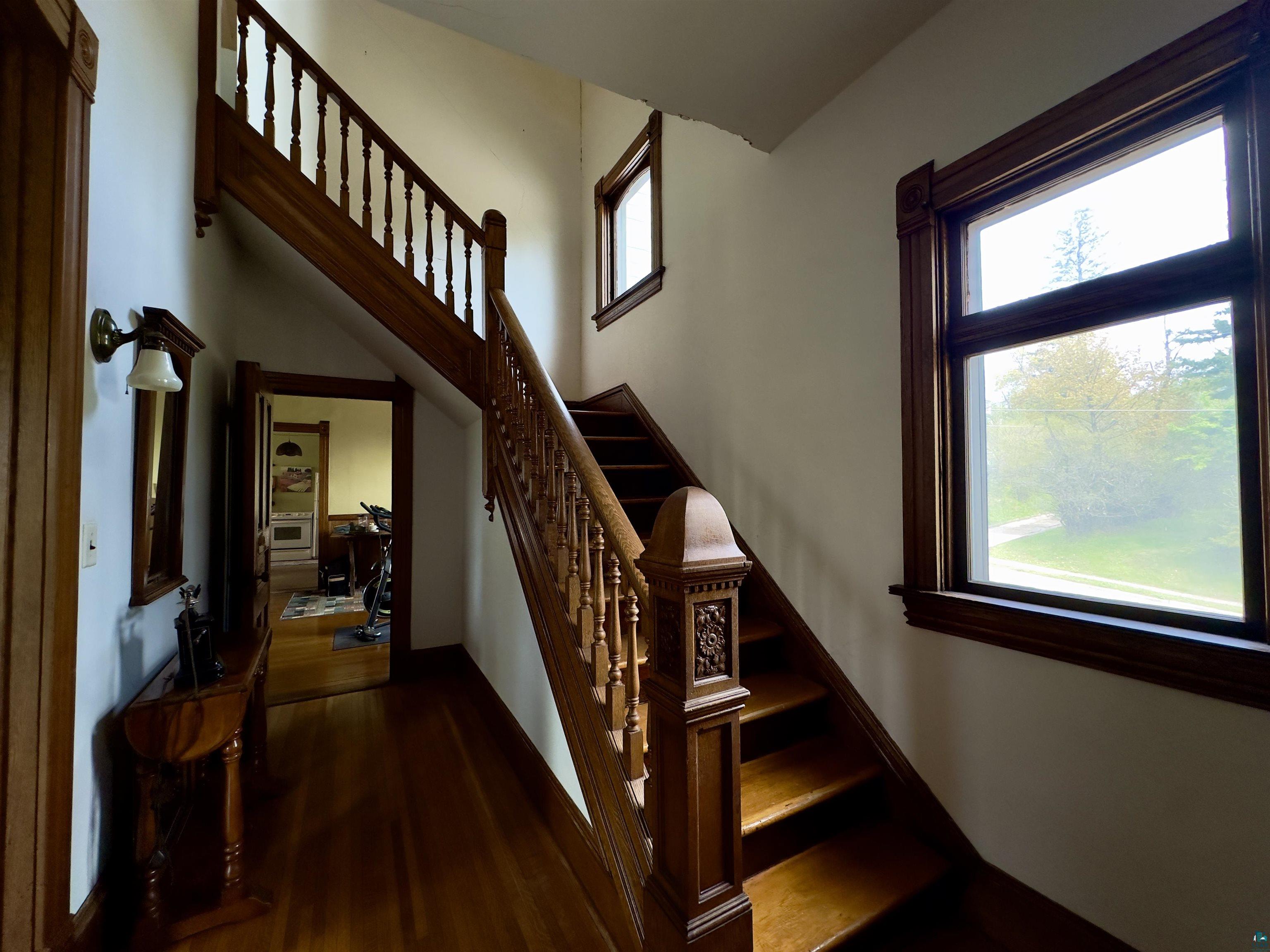 27 S 21st Ave E Duluth MN 55812 - Oregon Creek 6125535 image17