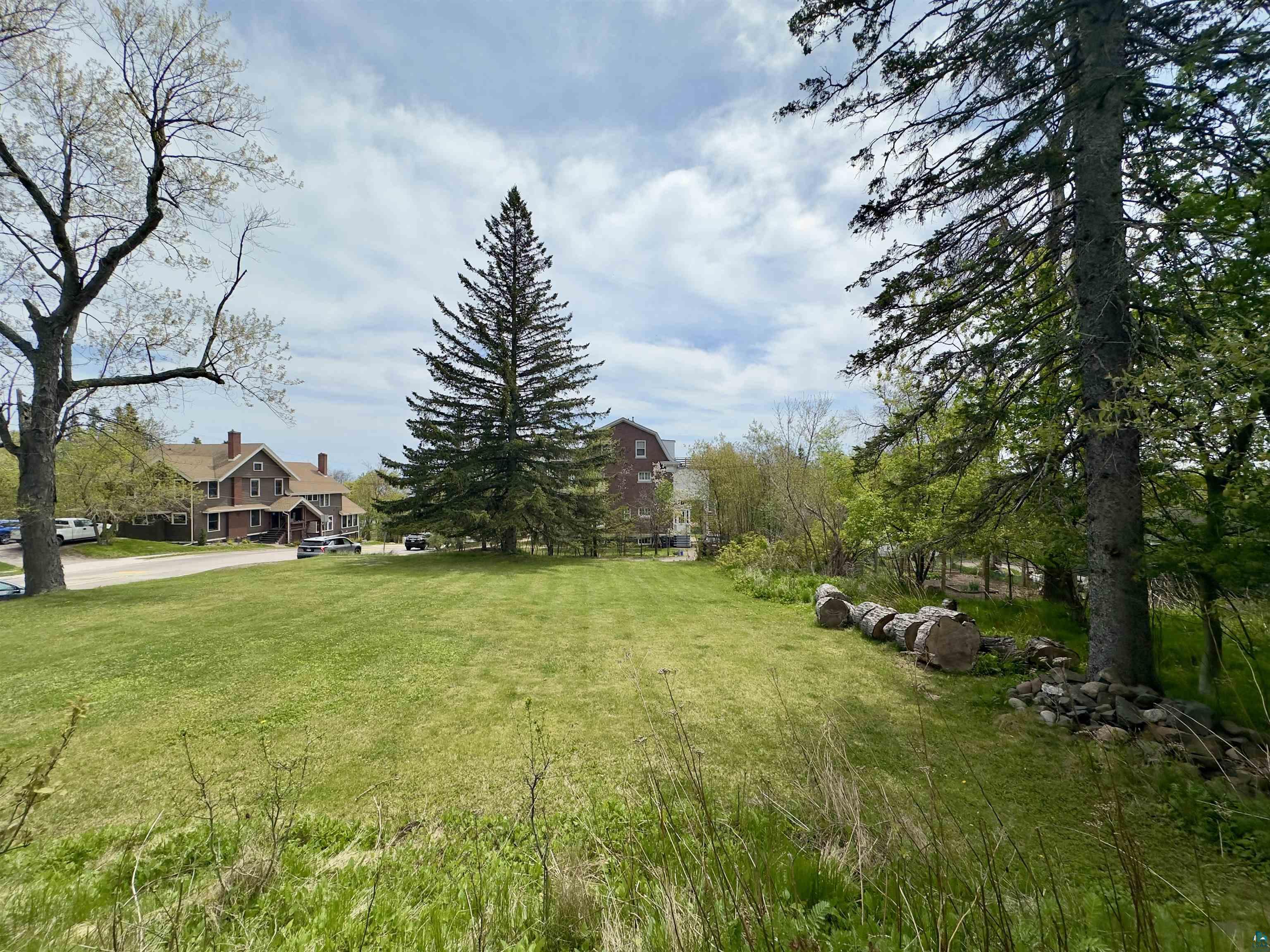 27 S 21st Ave E Duluth MN 55812 - Oregon Creek 6125535 image39