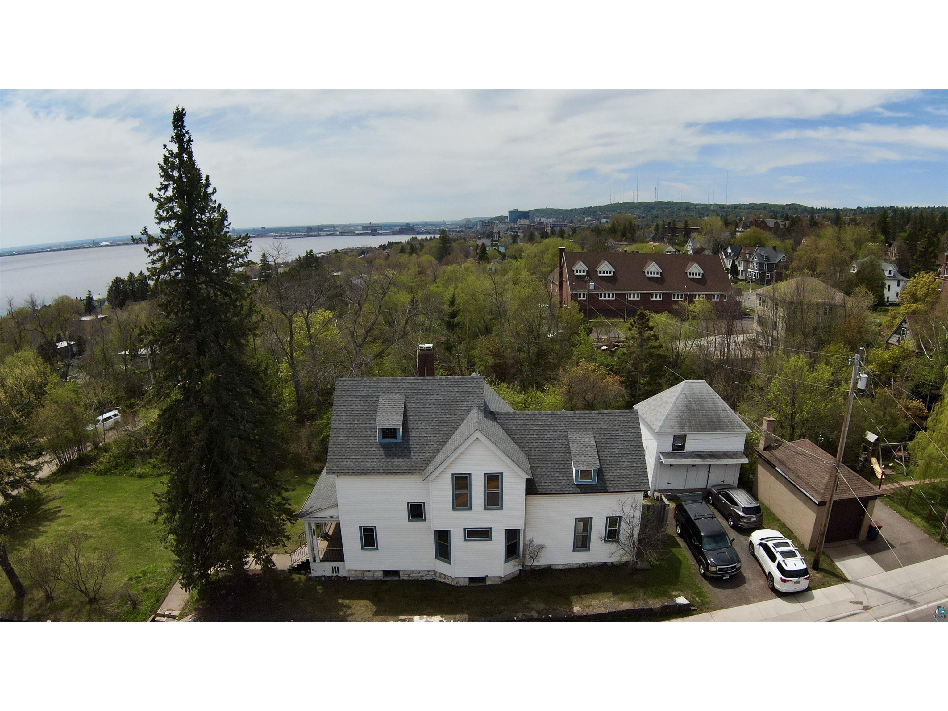 27 S 21st Ave E Duluth MN 55812 - Oregon Creek 6125535 image57