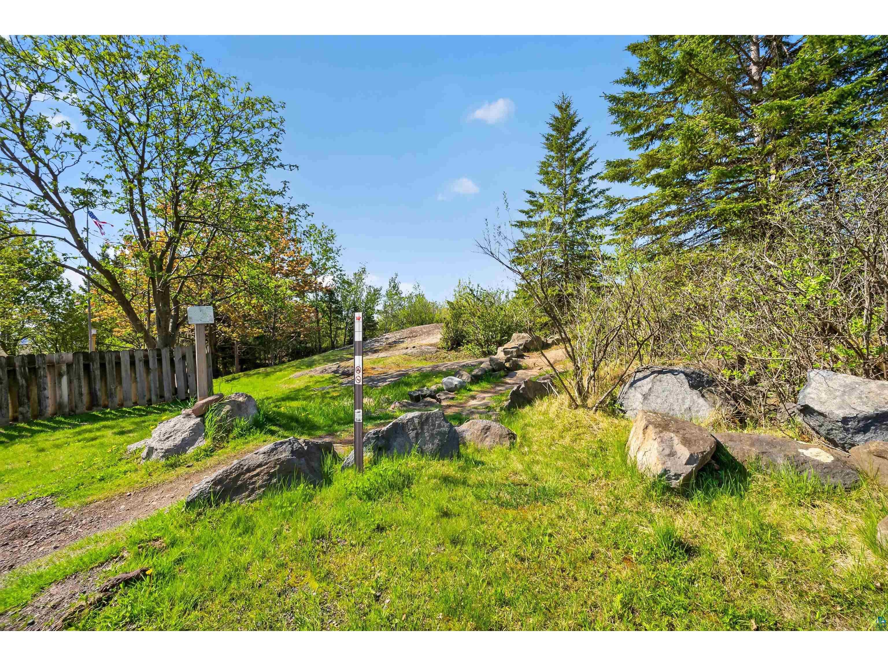 2711 W 9th St Duluth MN 55806 6125568 image34