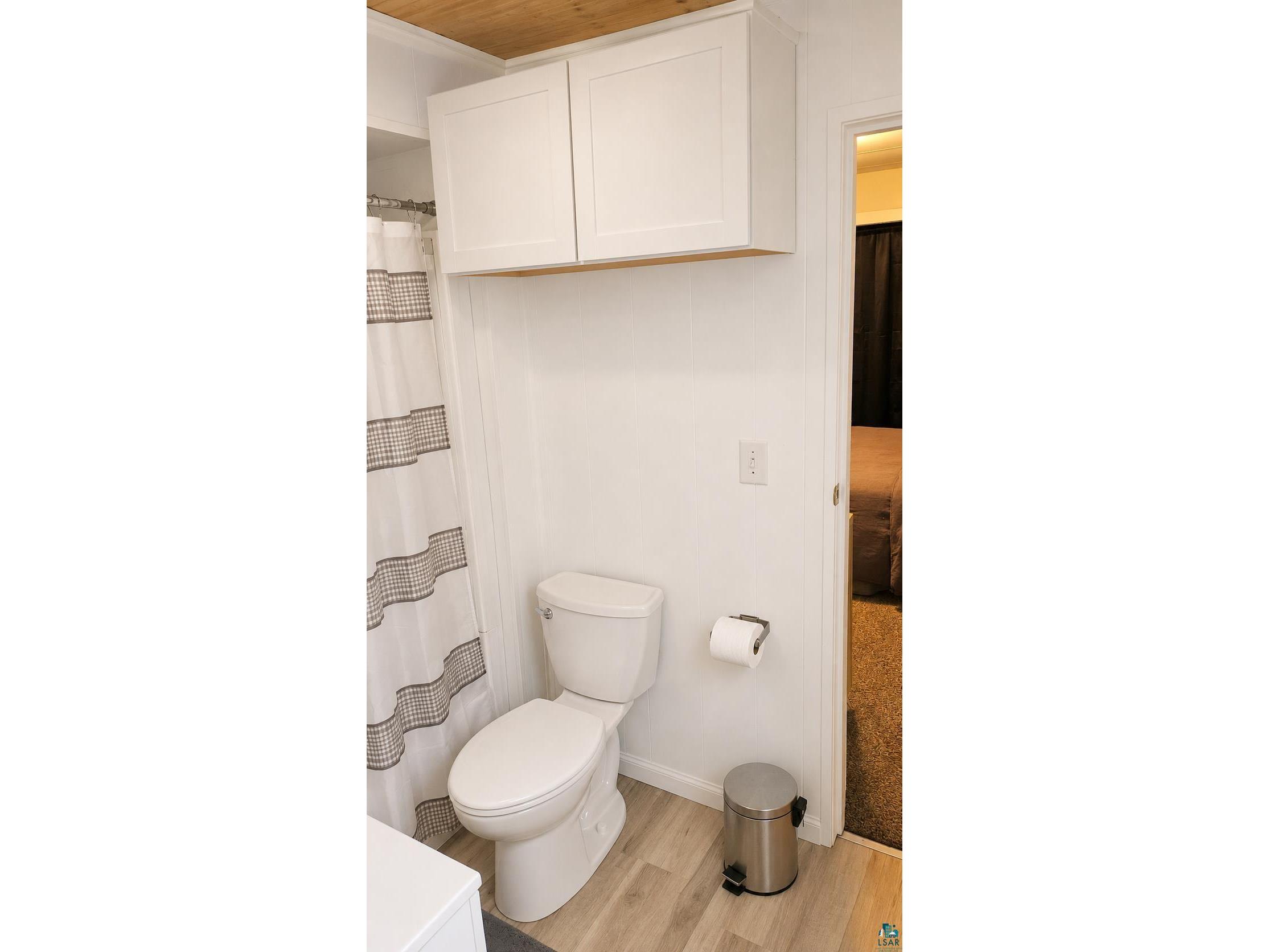 2713 W 3rd St Duluth MN 55806 6125093 image13