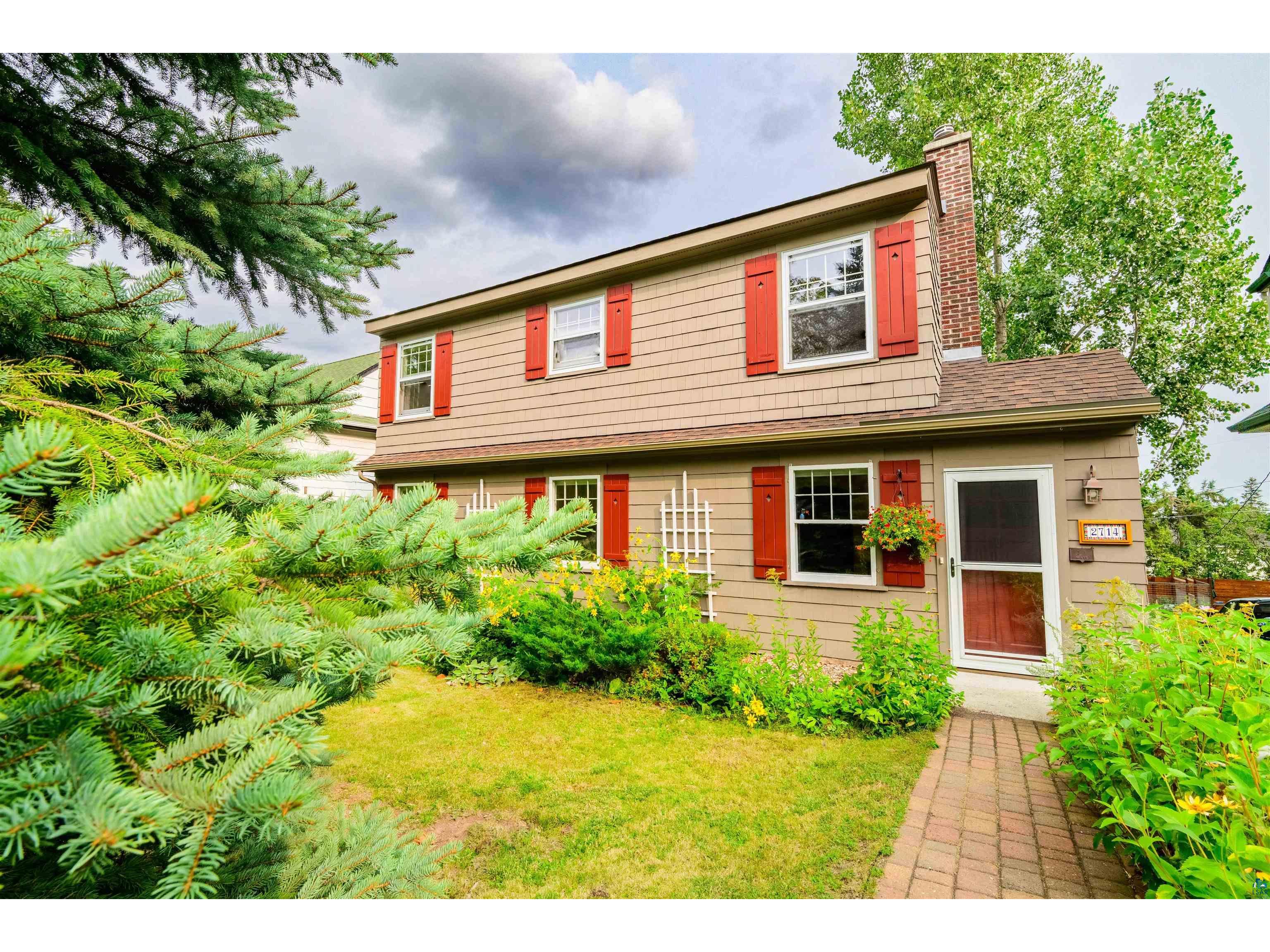 2714 E 2nd St Duluth MN 55812 6115980 image1