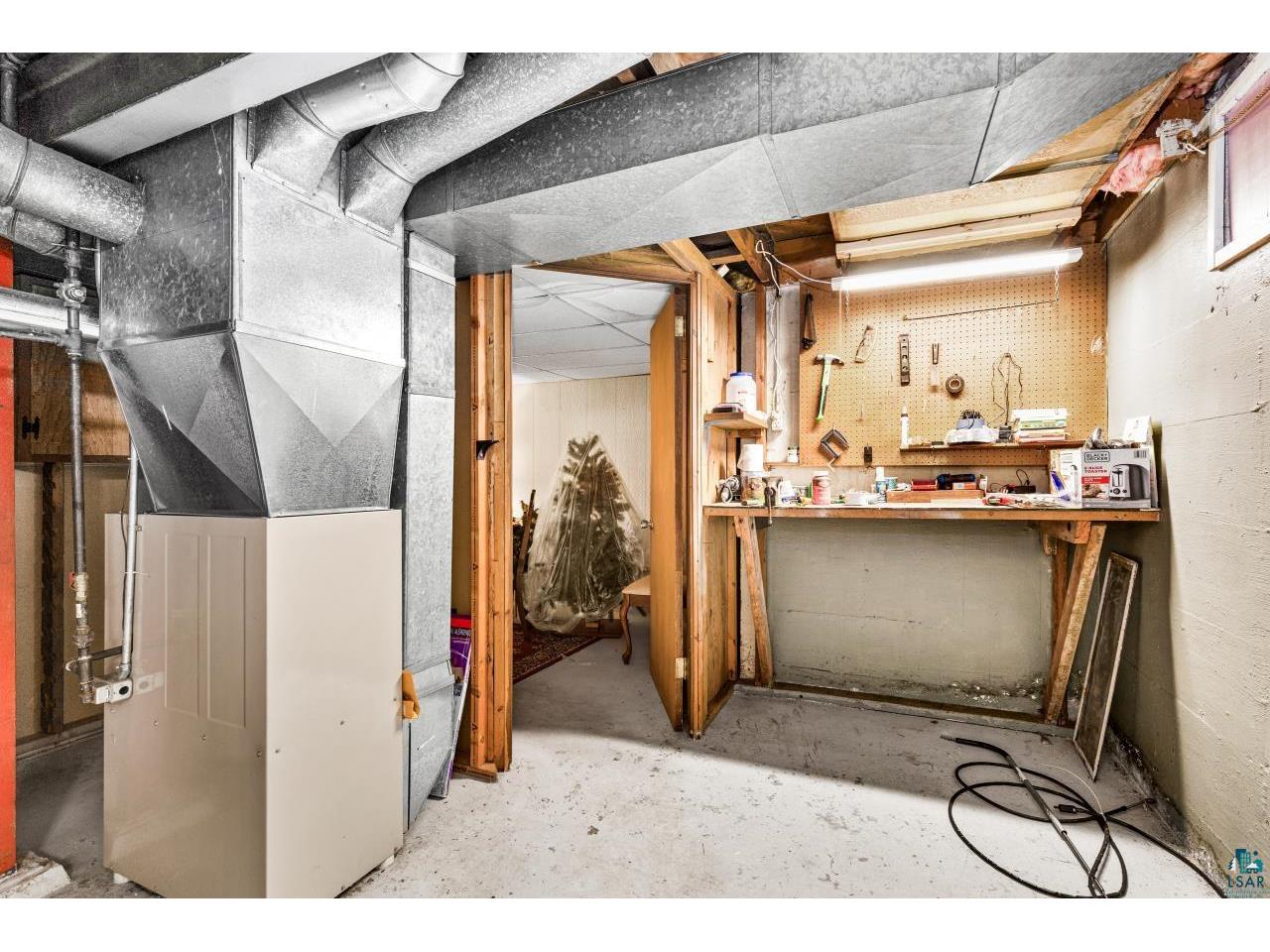 2715 E 6th St Superior WI 54880 6124478 image30