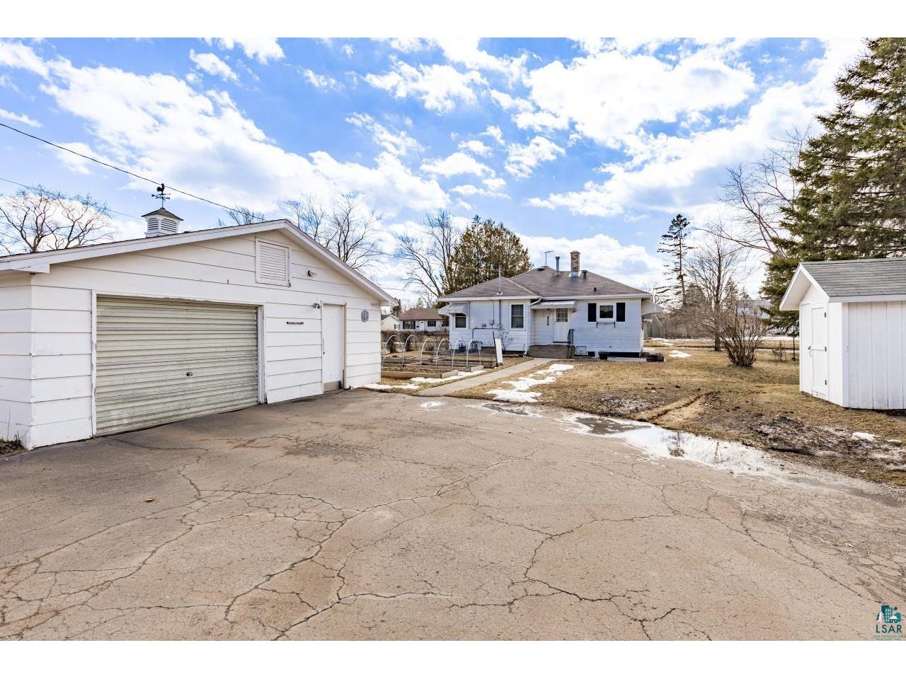 2715 E 6th St Superior WI 54880 6124478 image33