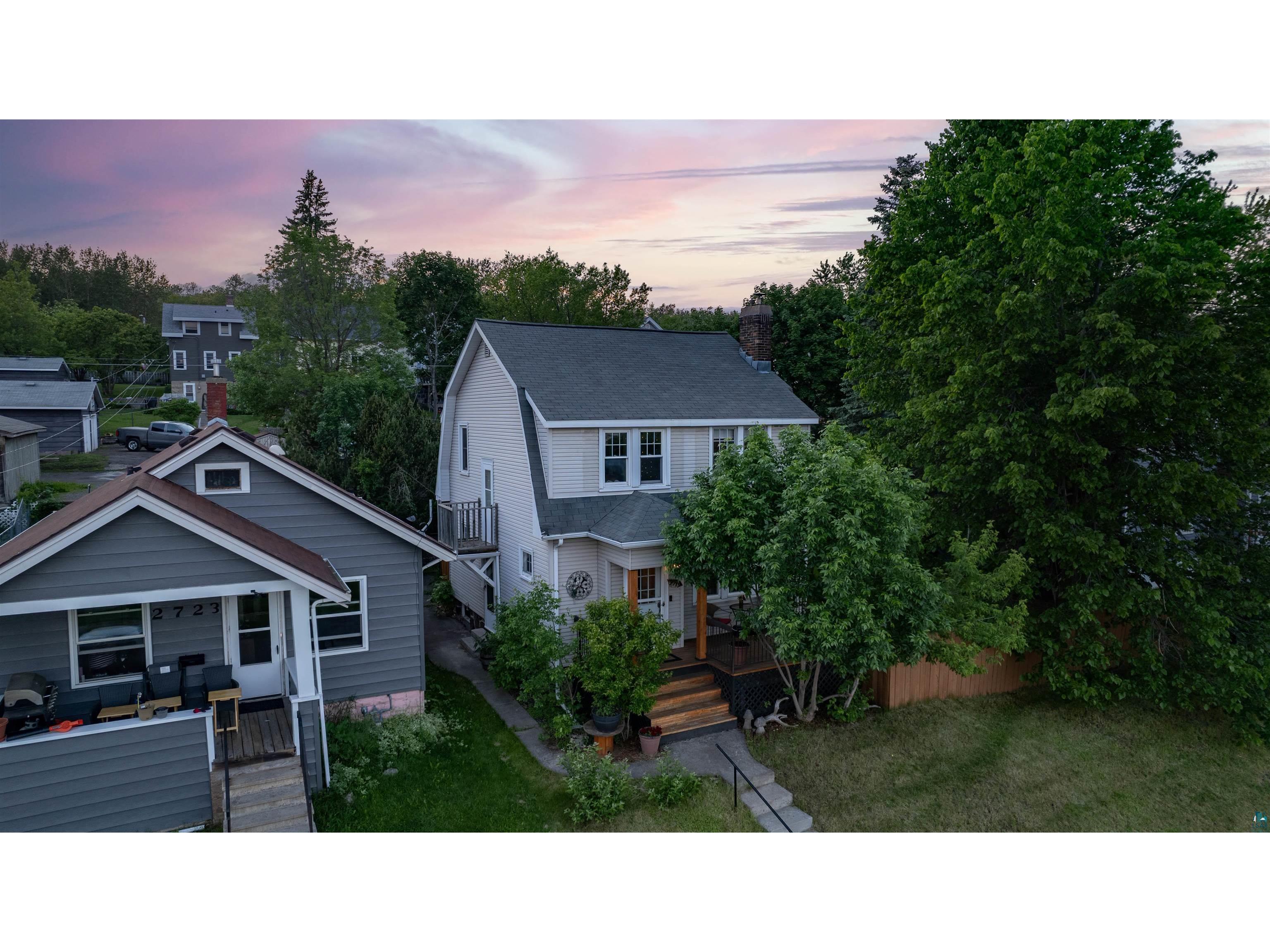 2719 W 8th St Duluth MN 55806 6114406 image1