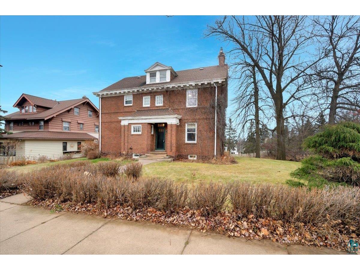 2722 E Superior St Duluth MN 55812 6117183 image1