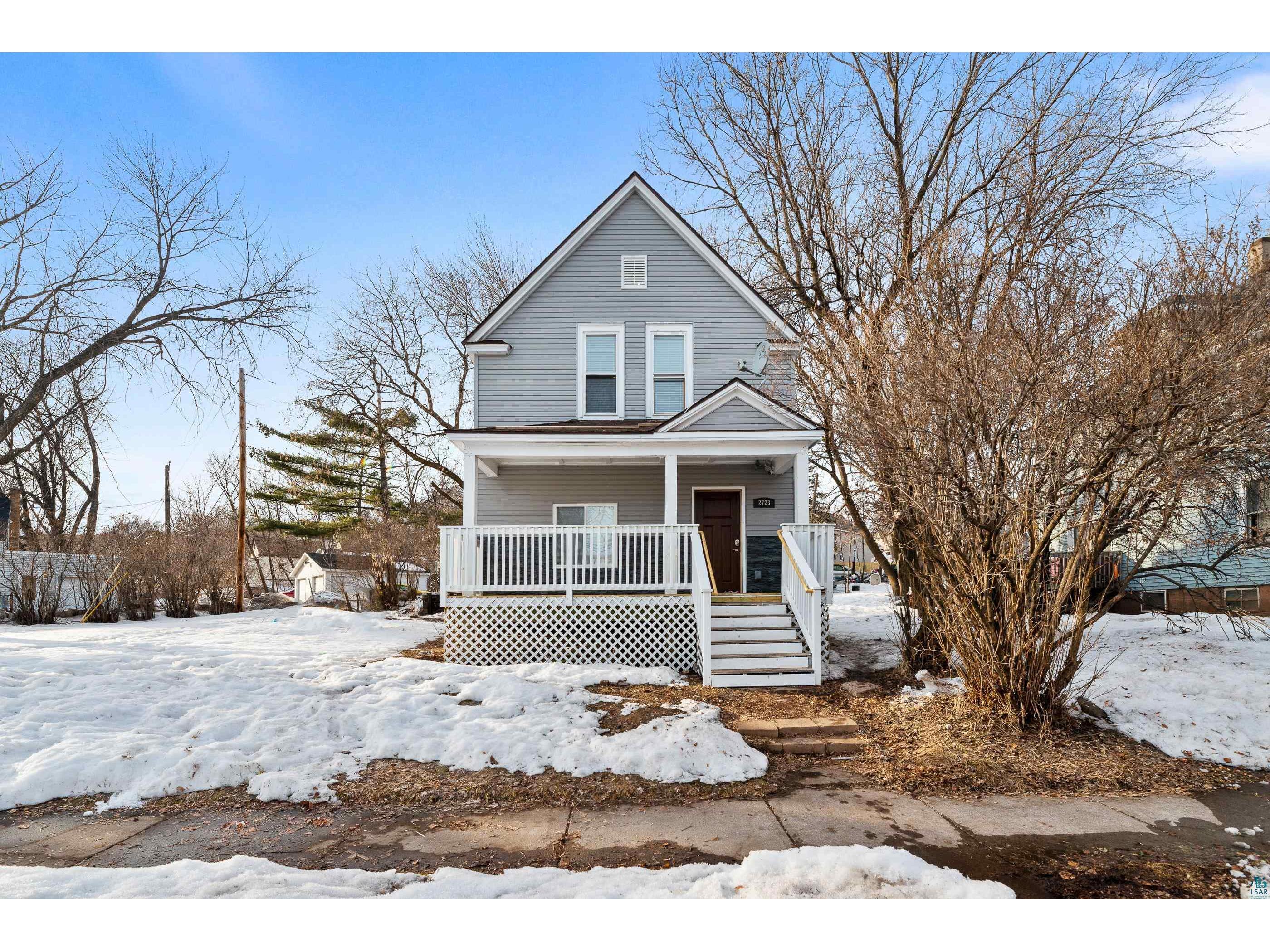 2723 W 4th St Duluth MN 55806 6118118 image1