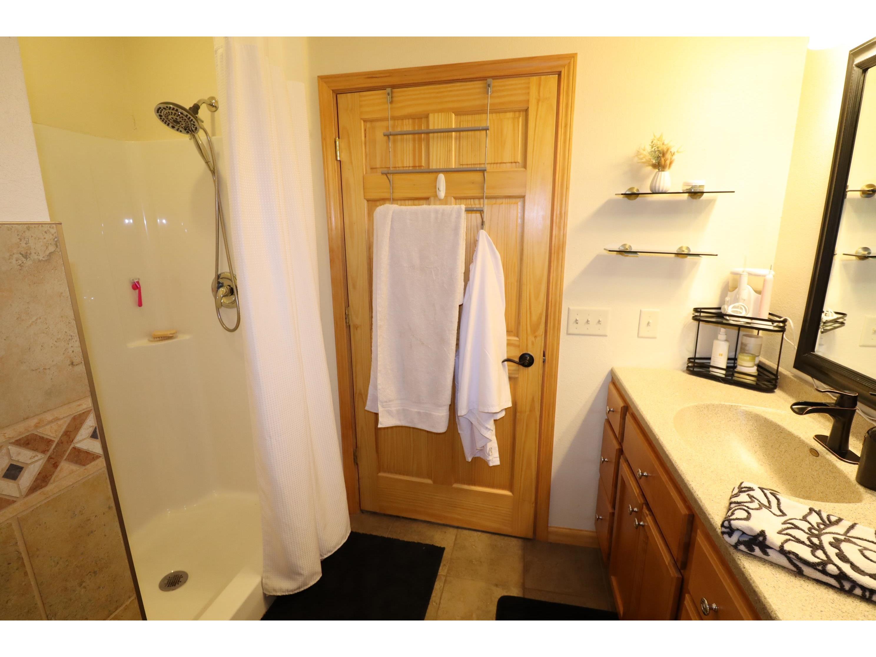 2729 Lake Shore Dr E Ashland WI 54806 - Lake Superior 6121271 image29