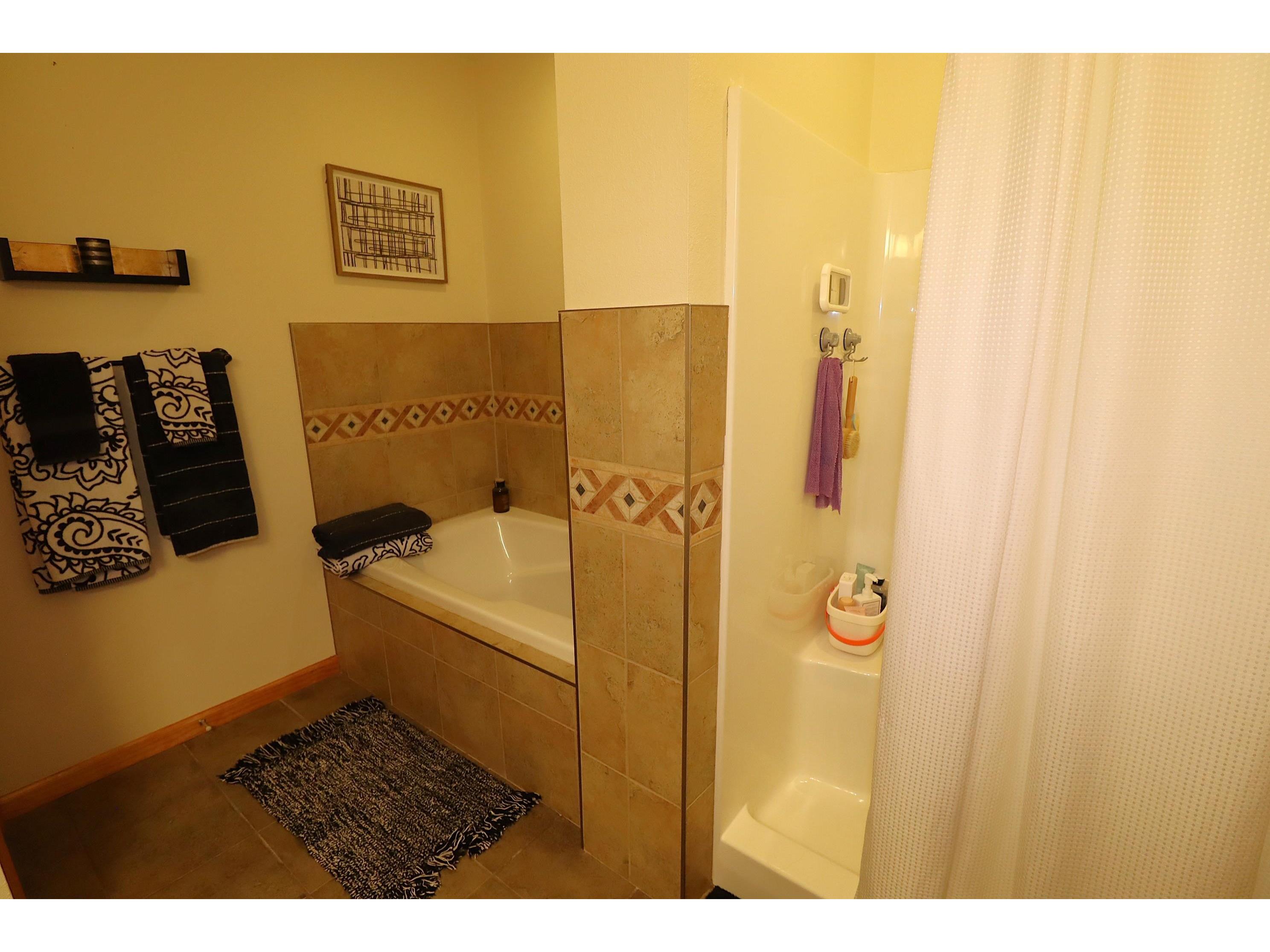 2729 Lake Shore Dr E Ashland WI 54806 - Lake Superior 6121271 image31