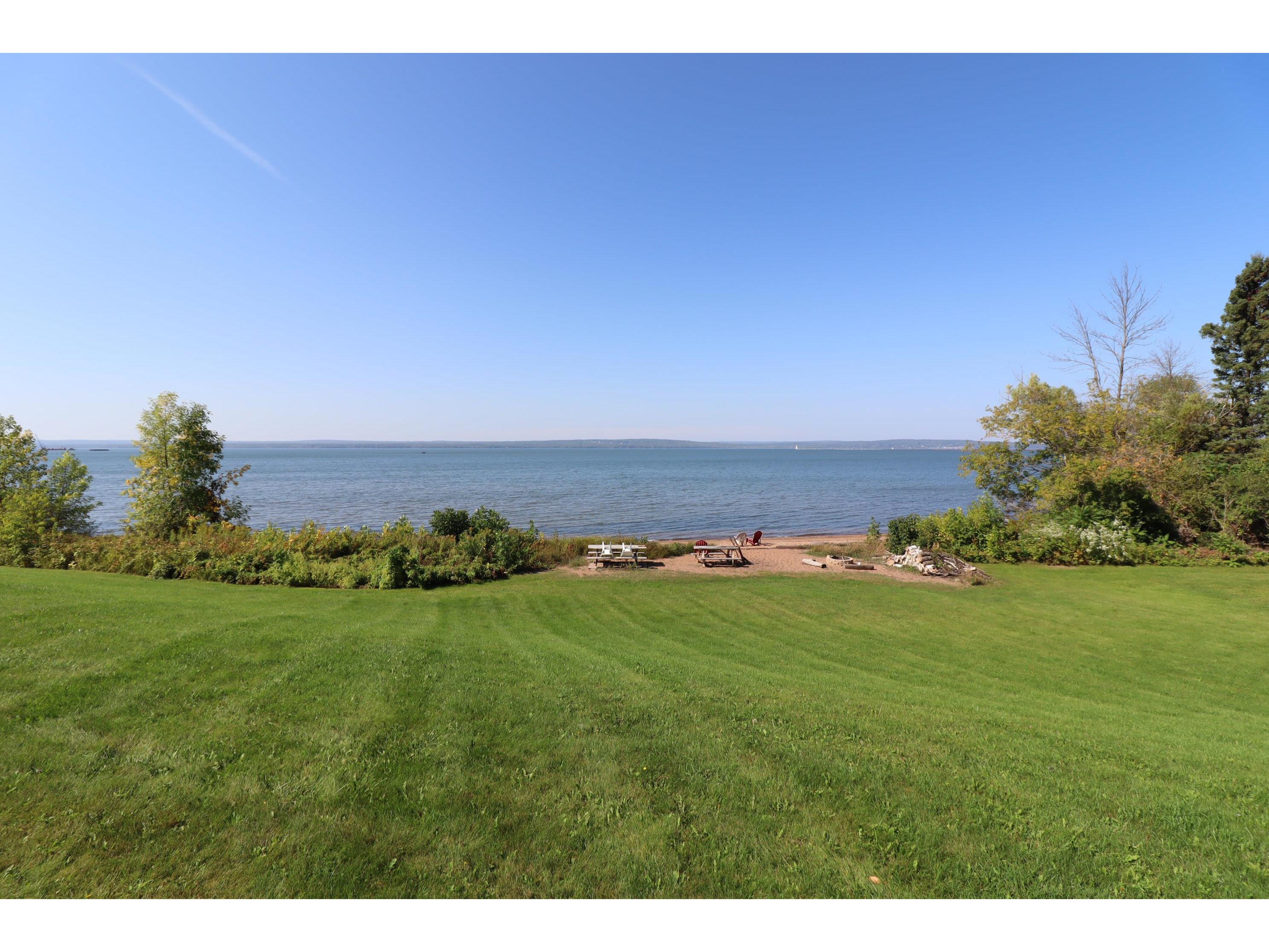 2729 Lake Shore Dr E Ashland WI 54806 - Lake Superior 6121271 image42