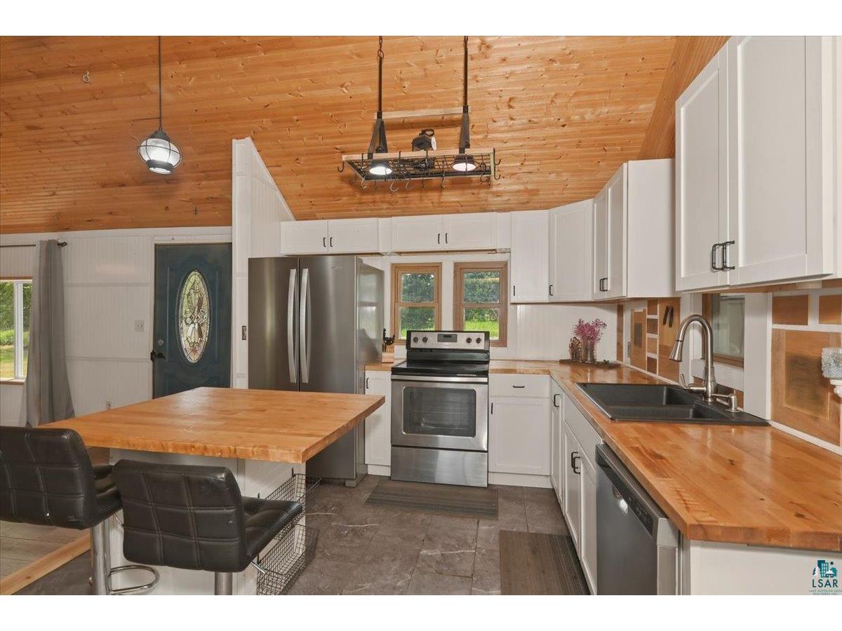 2751 E Milchesky Rd Foxboro WI 54836 6126213 image16