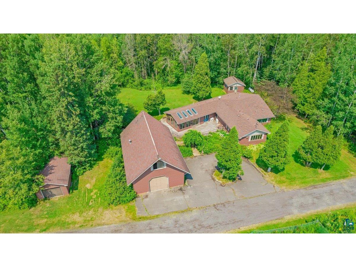 2790 S Riverview Dr Superior WI 54880 - St Louis River 6114915 image1