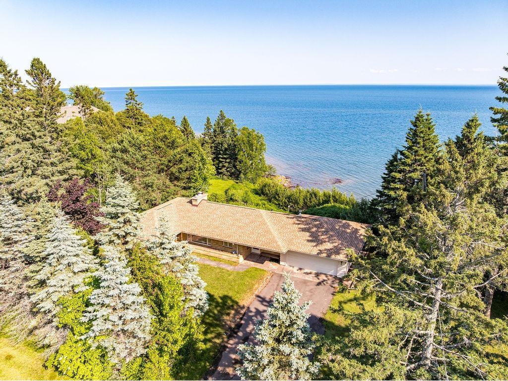 2798 Highway 61 Two Harbors MN 55616 - Lake Superior 6120863 image1