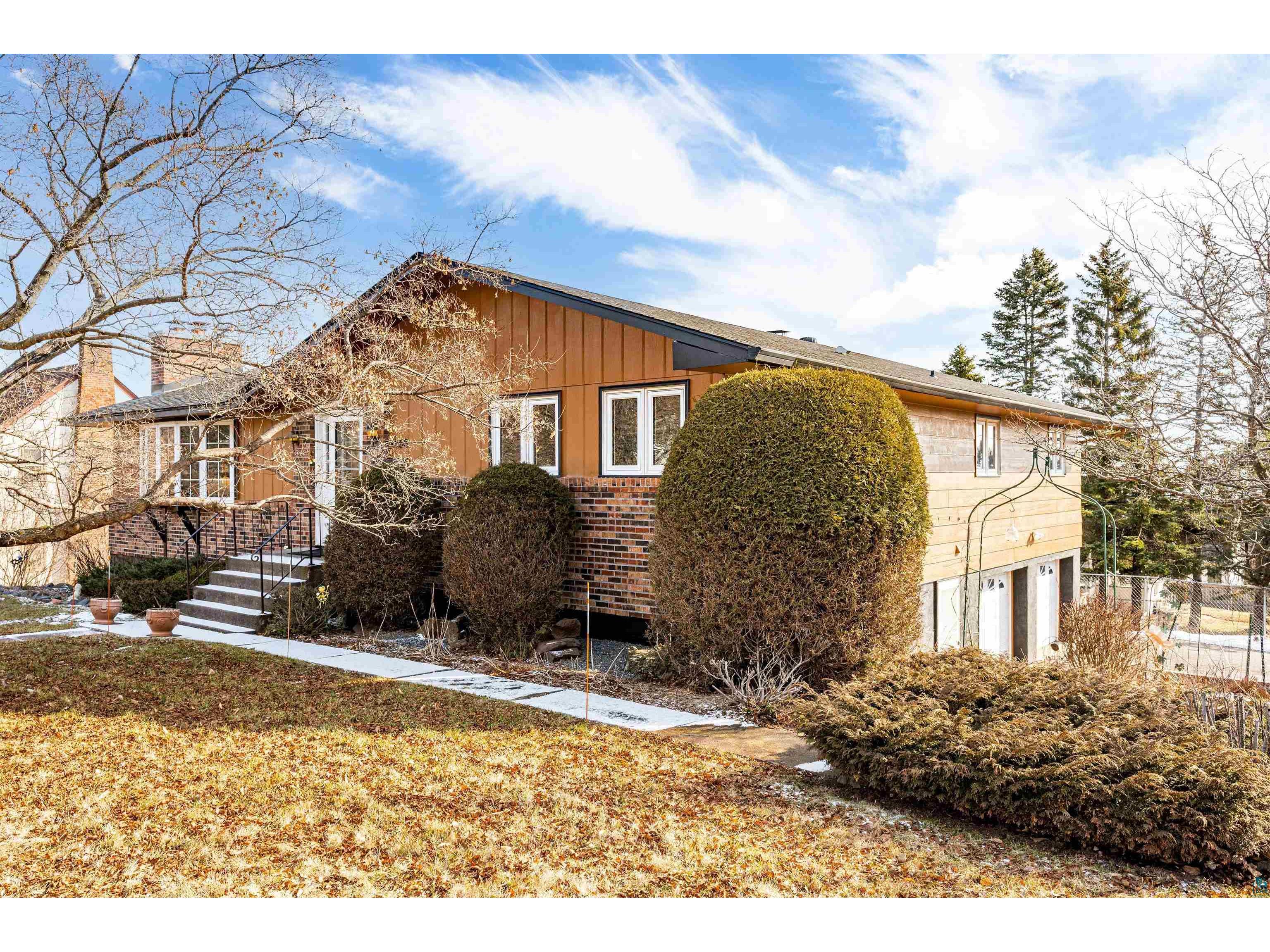2800 Greysolon Rd Duluth MN 55812 6112281 image1