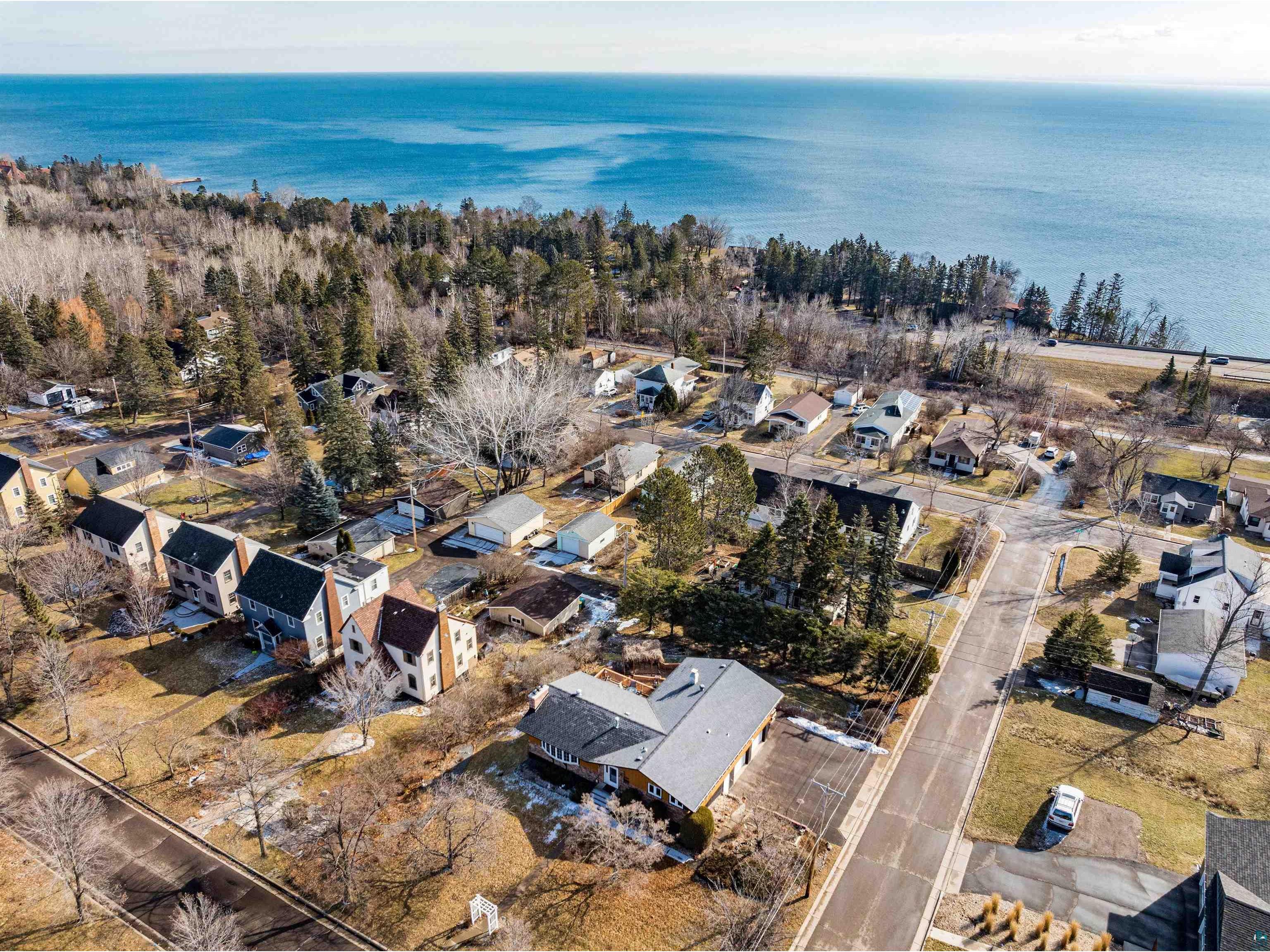 2800 Greysolon Rd, Duluth, MN, 55812 MLS 6112281 Edina Realty