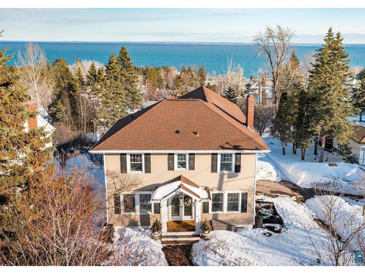 2802 Branch St Duluth MN 55812 6107452 image1