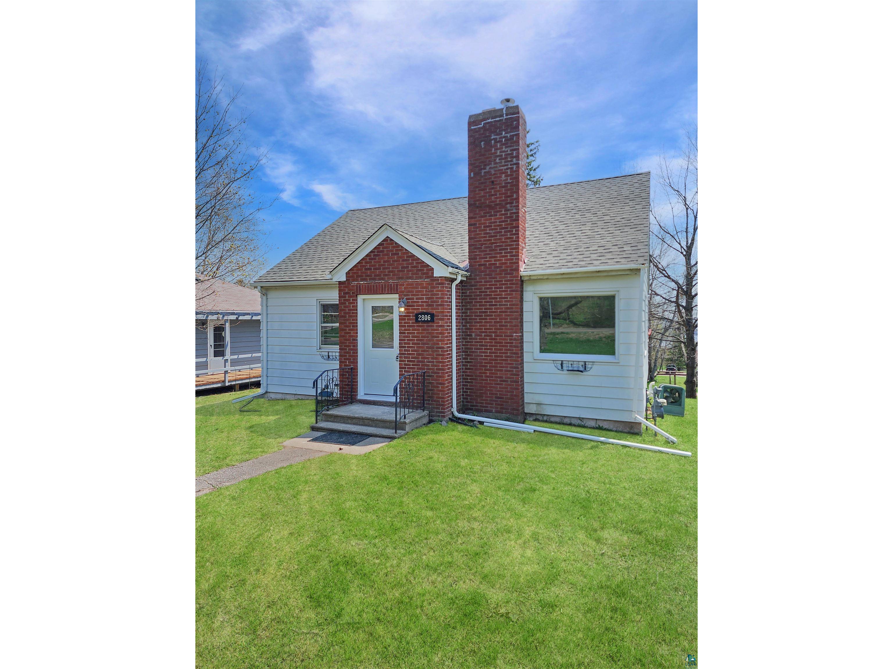 2806 W Skyline Pkwy Duluth MN 55811 6108126 image1