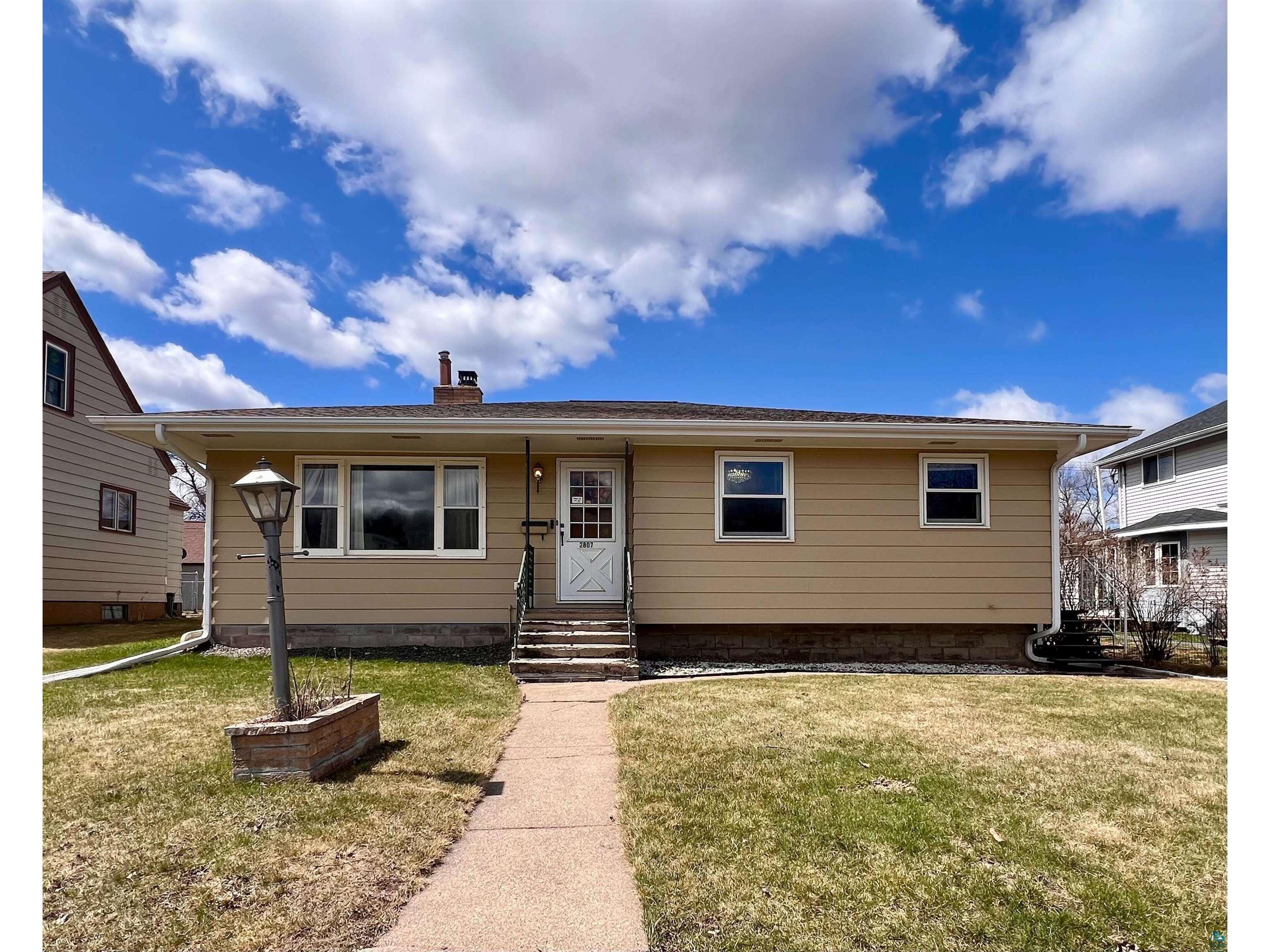 2807 7th Ave E Hibbing MN 55746 6118893 image1