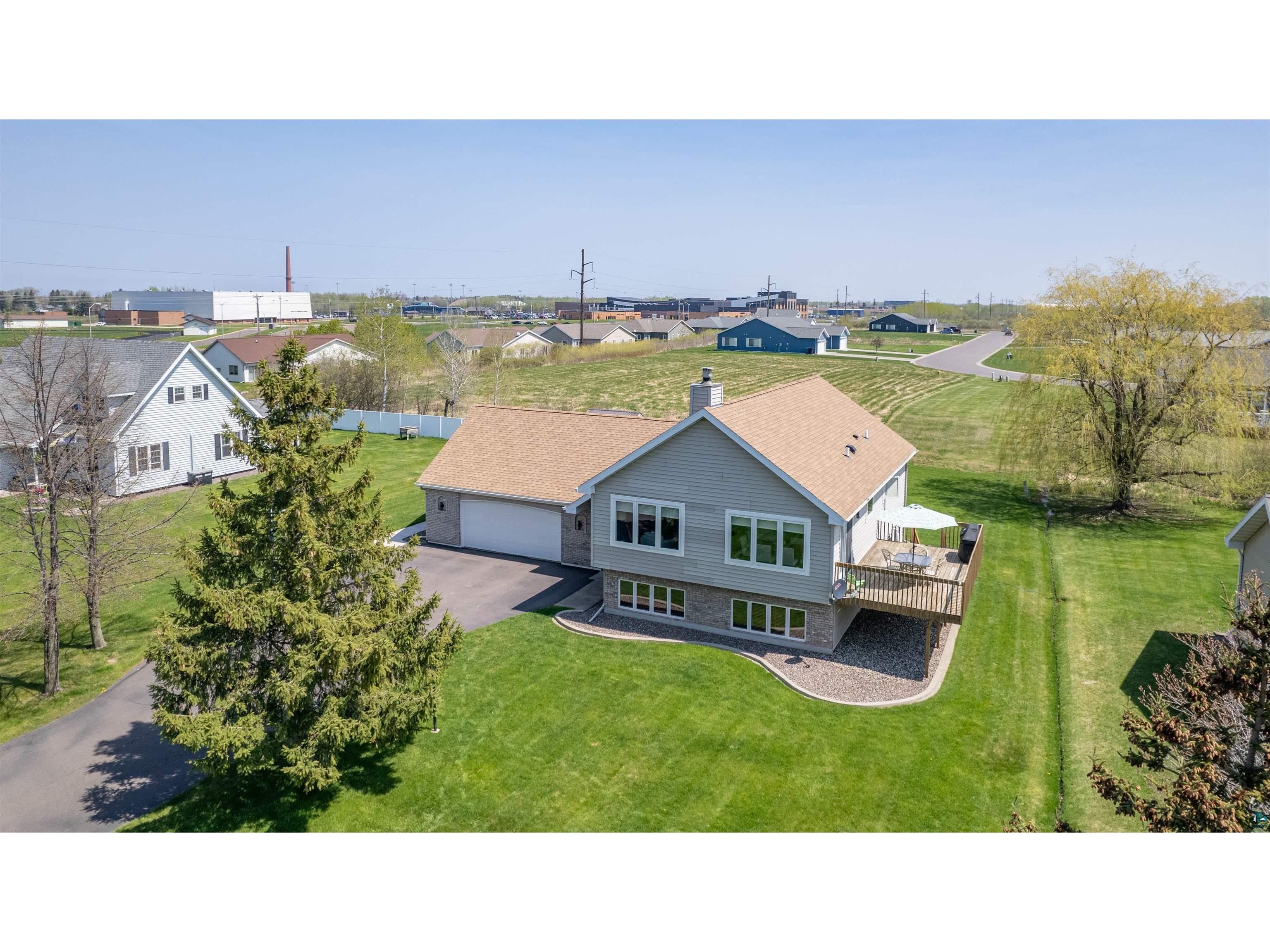 2808 Weeks Ave Superior WI 54880 6113657 image1