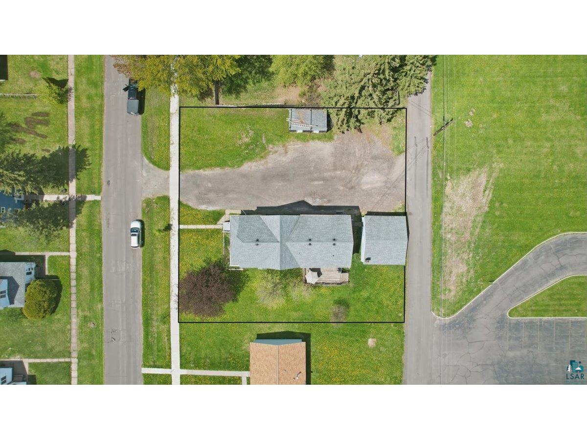 2811 E 3rd St Superior WI 54880 6125705 image11