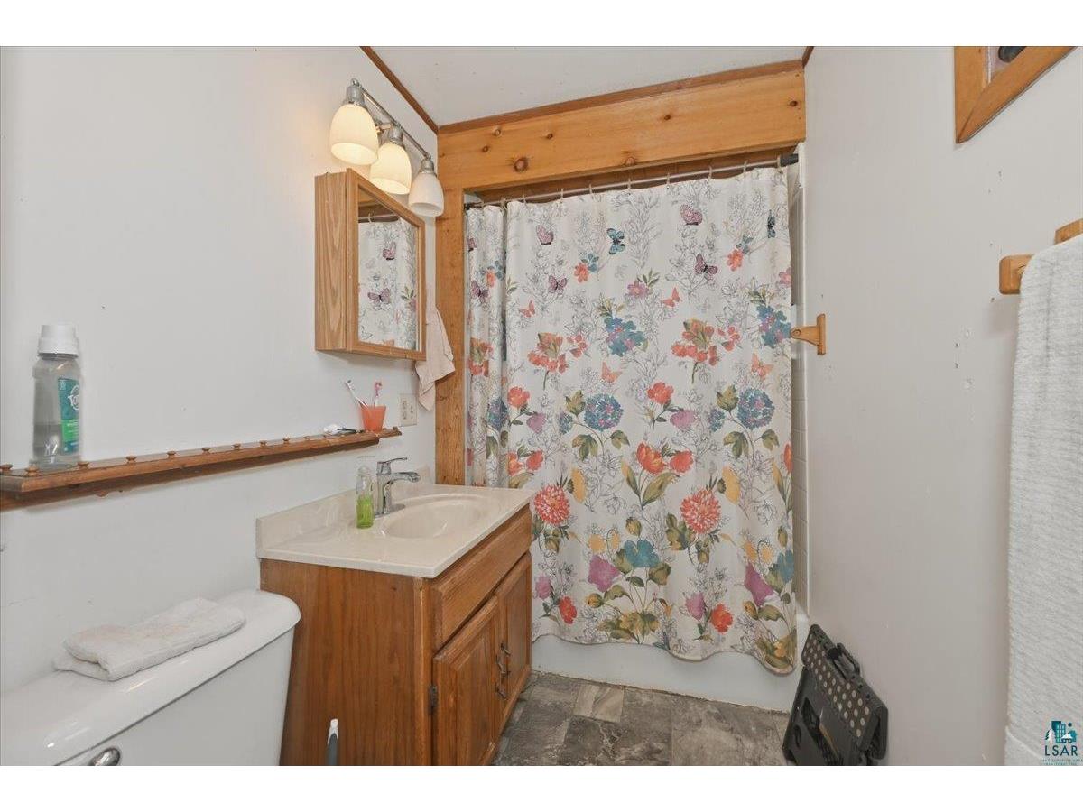 2811 E 3rd St Superior WI 54880 6125705 image19