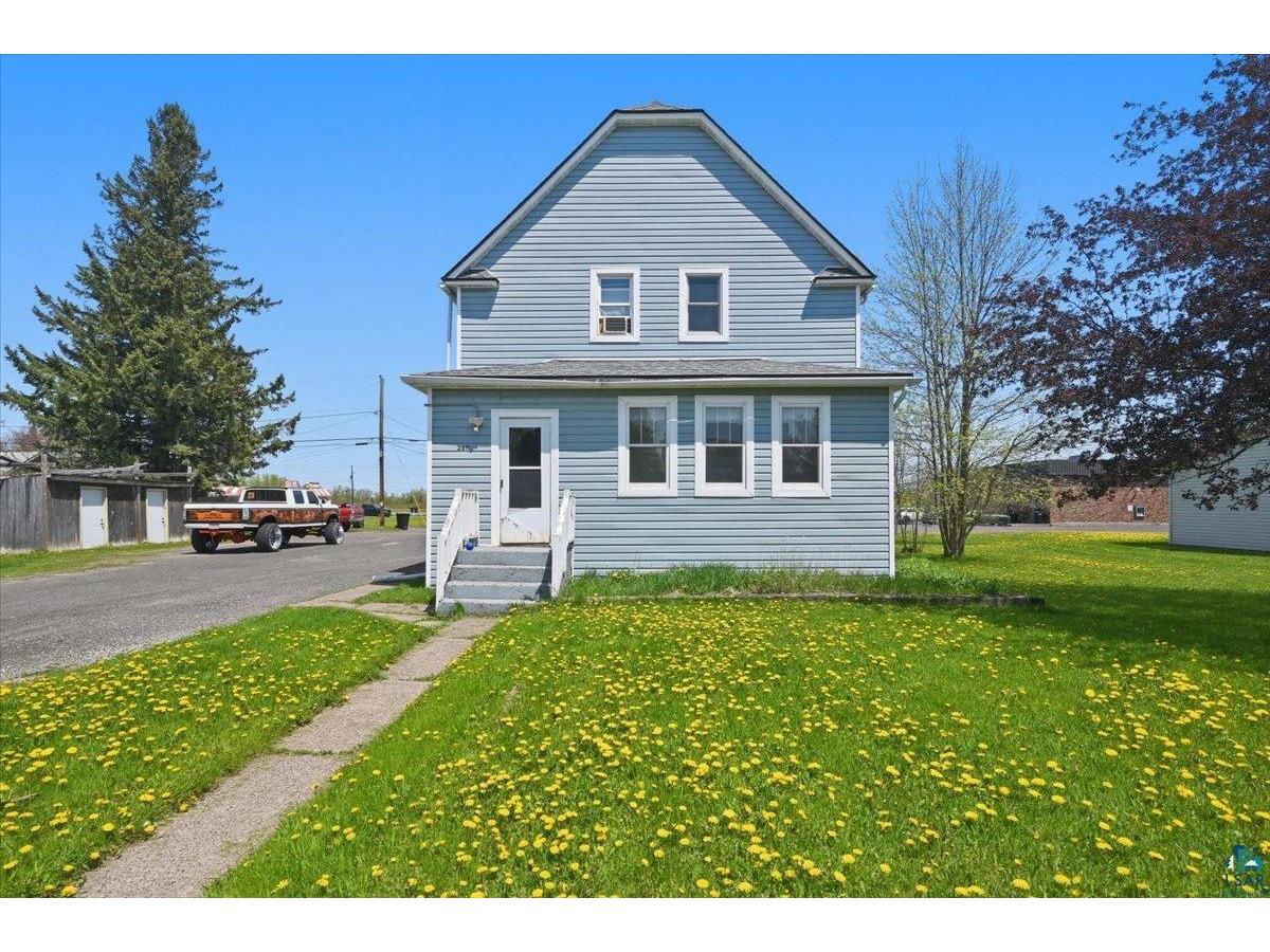 2811 E 3rd St Superior WI 54880 6125705 image2