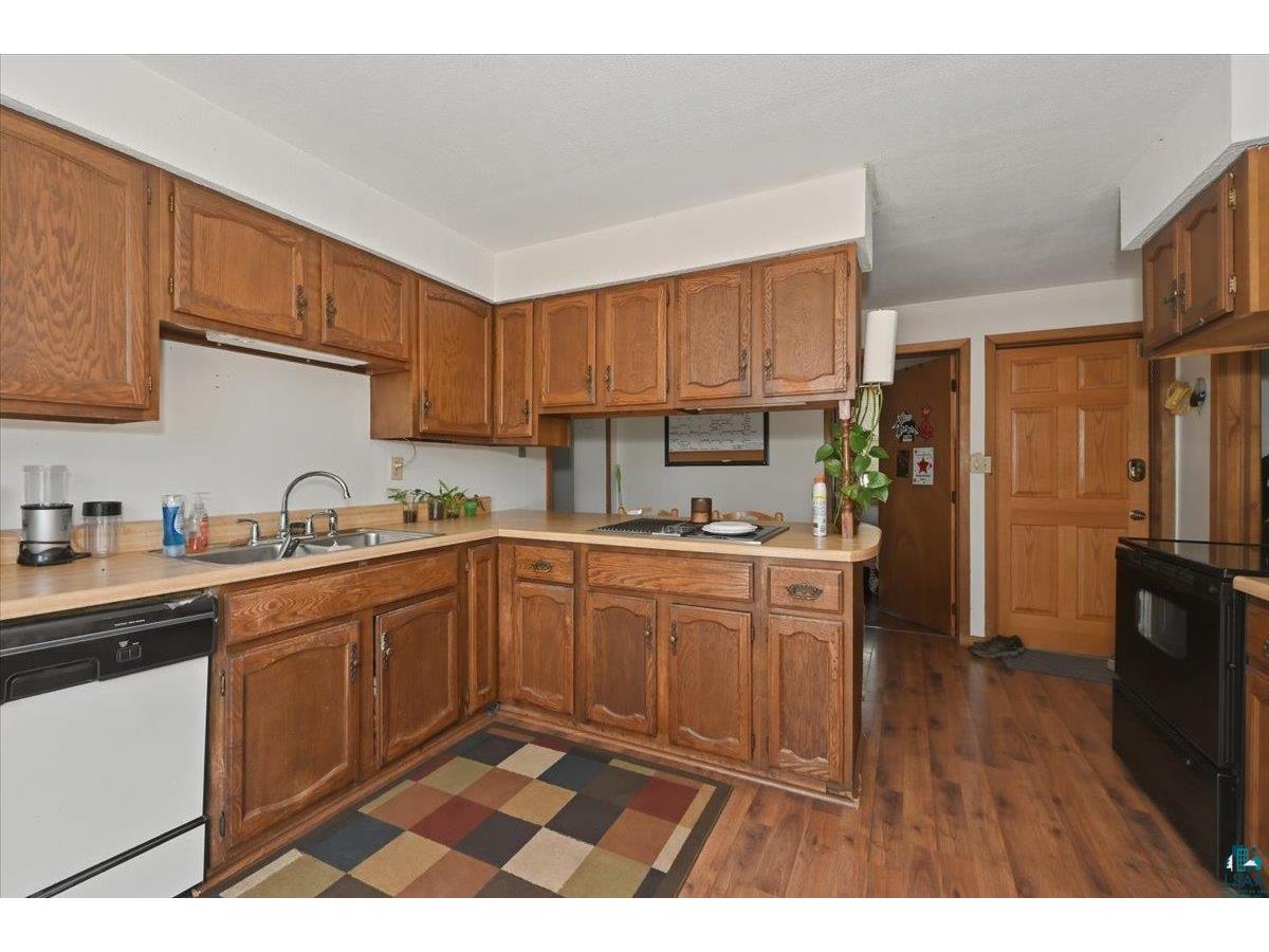 2811 E 3rd St Superior WI 54880 6125705 image20