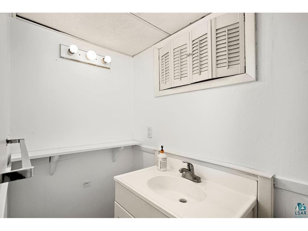 2815 E 2nd St Duluth MN 55812 6123482 image35