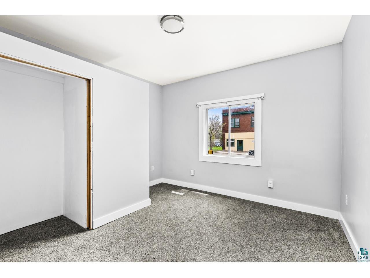 2815 W 3rd St Duluth MN 55806 6125442 image10