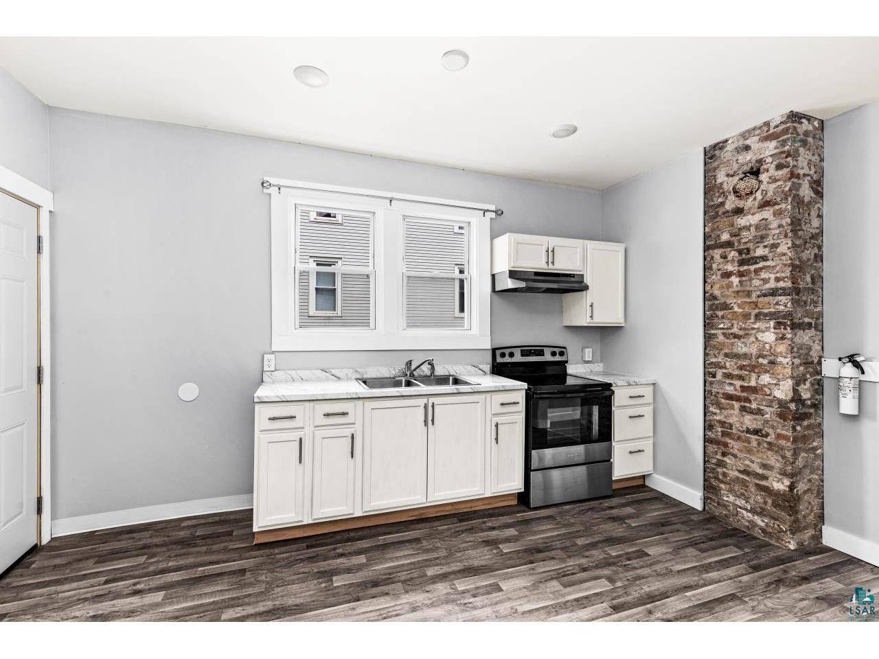 2815 W 3rd St Duluth MN 55806 6125442 image18