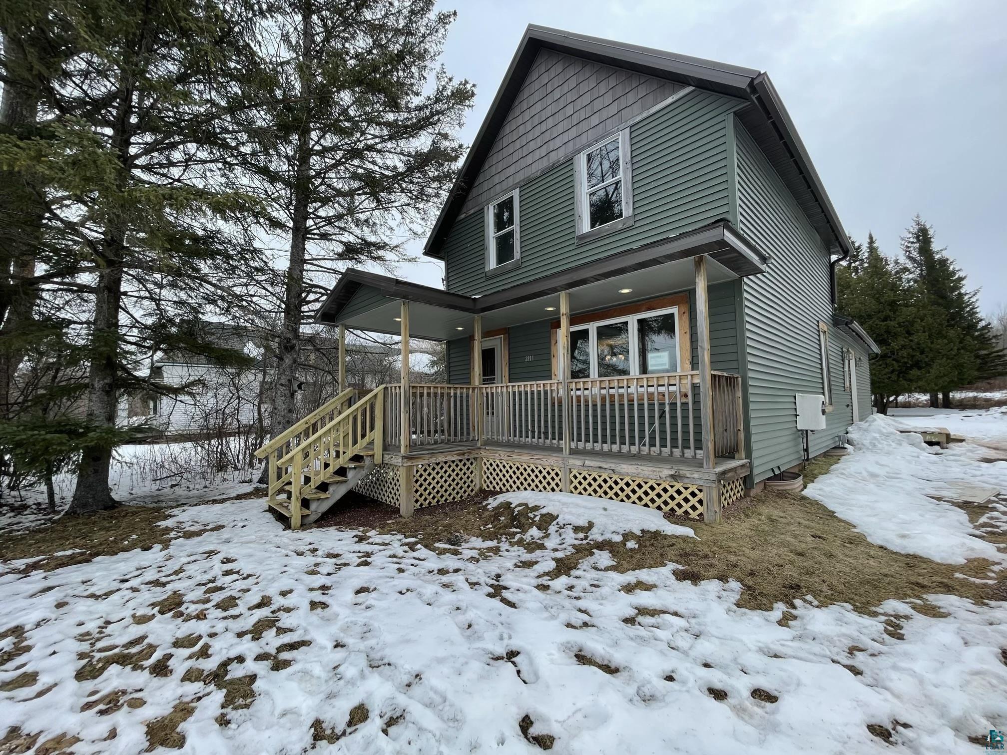 2816 E Main St Ashland WI 54806 6112917 image1