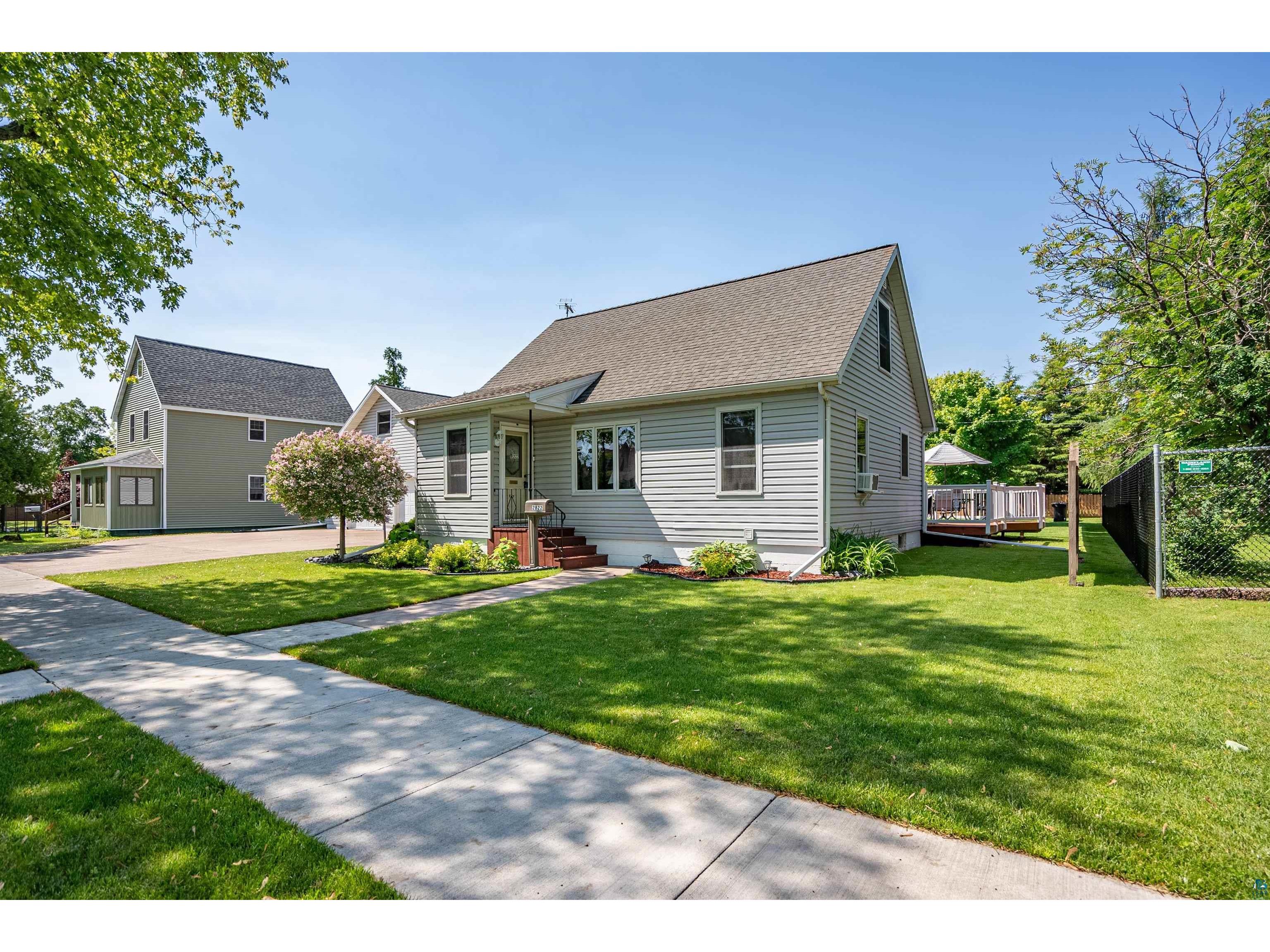 2822 E 6th St Superior WI 54880 6126465 image2