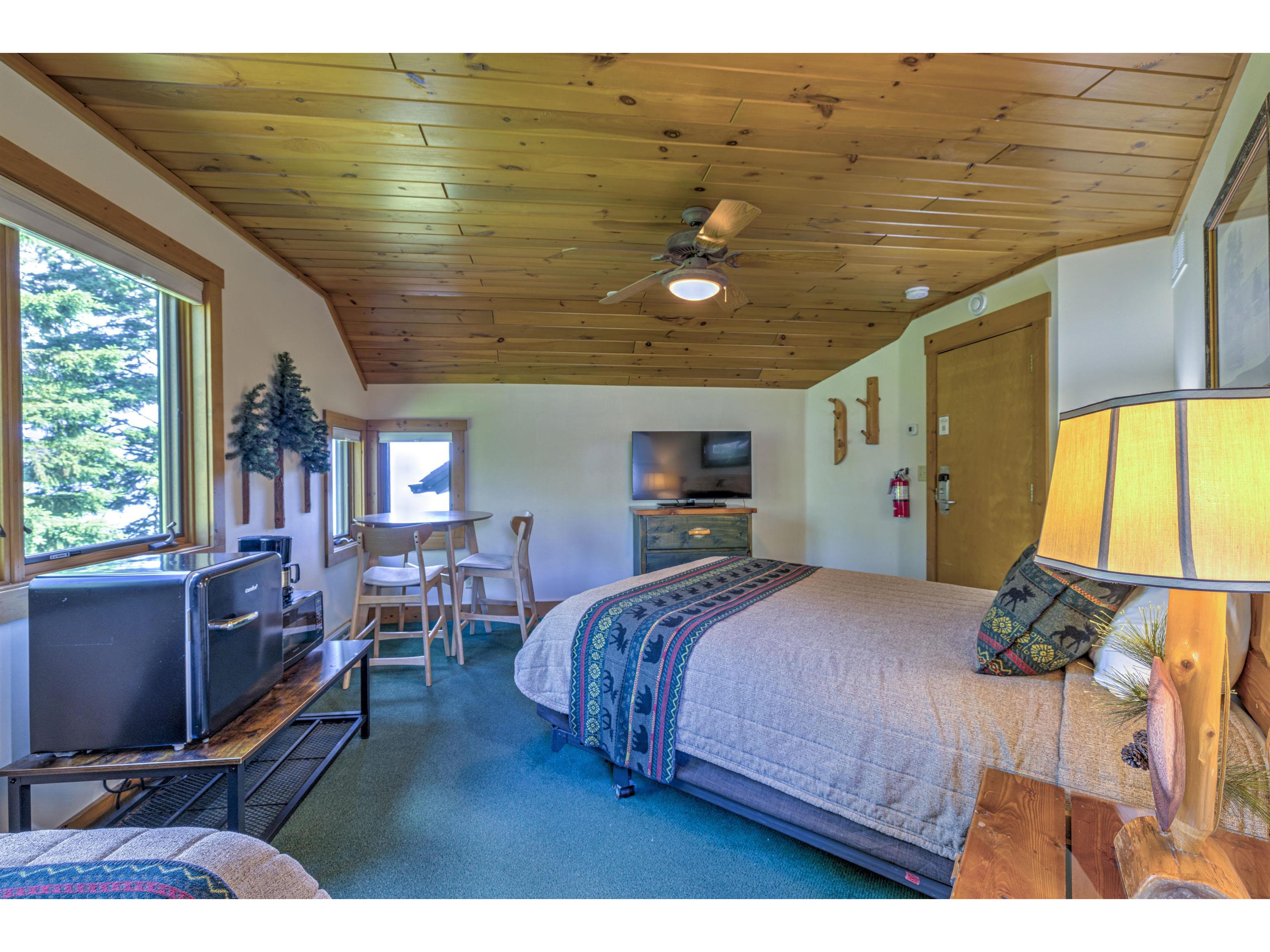 2826 Highway 61 Two Harbors MN 55616 - Lake Superior 6120555 image20