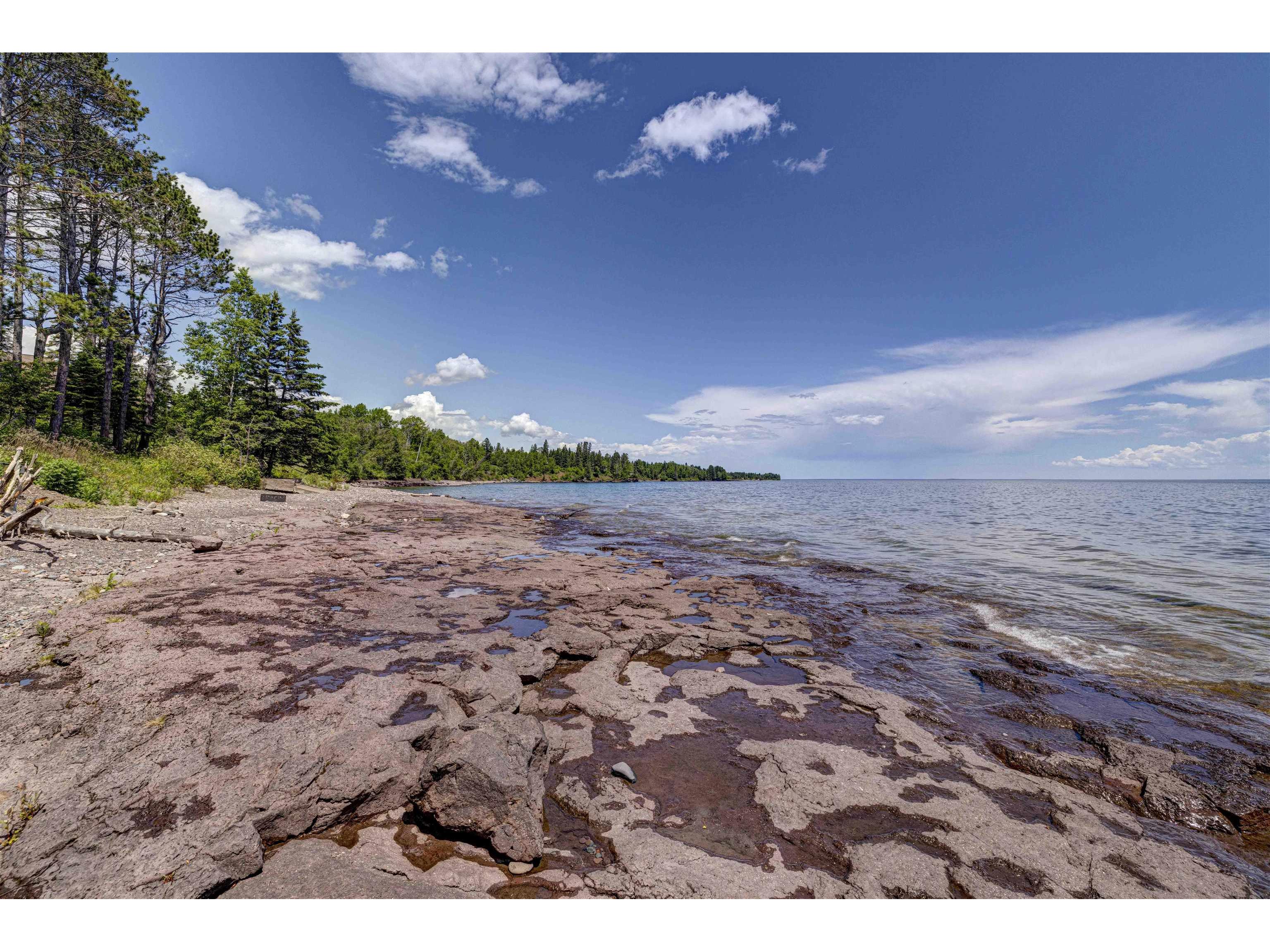 2826 Highway 61 Two Harbors MN 55616 - Lake Superior 6120555 image5
