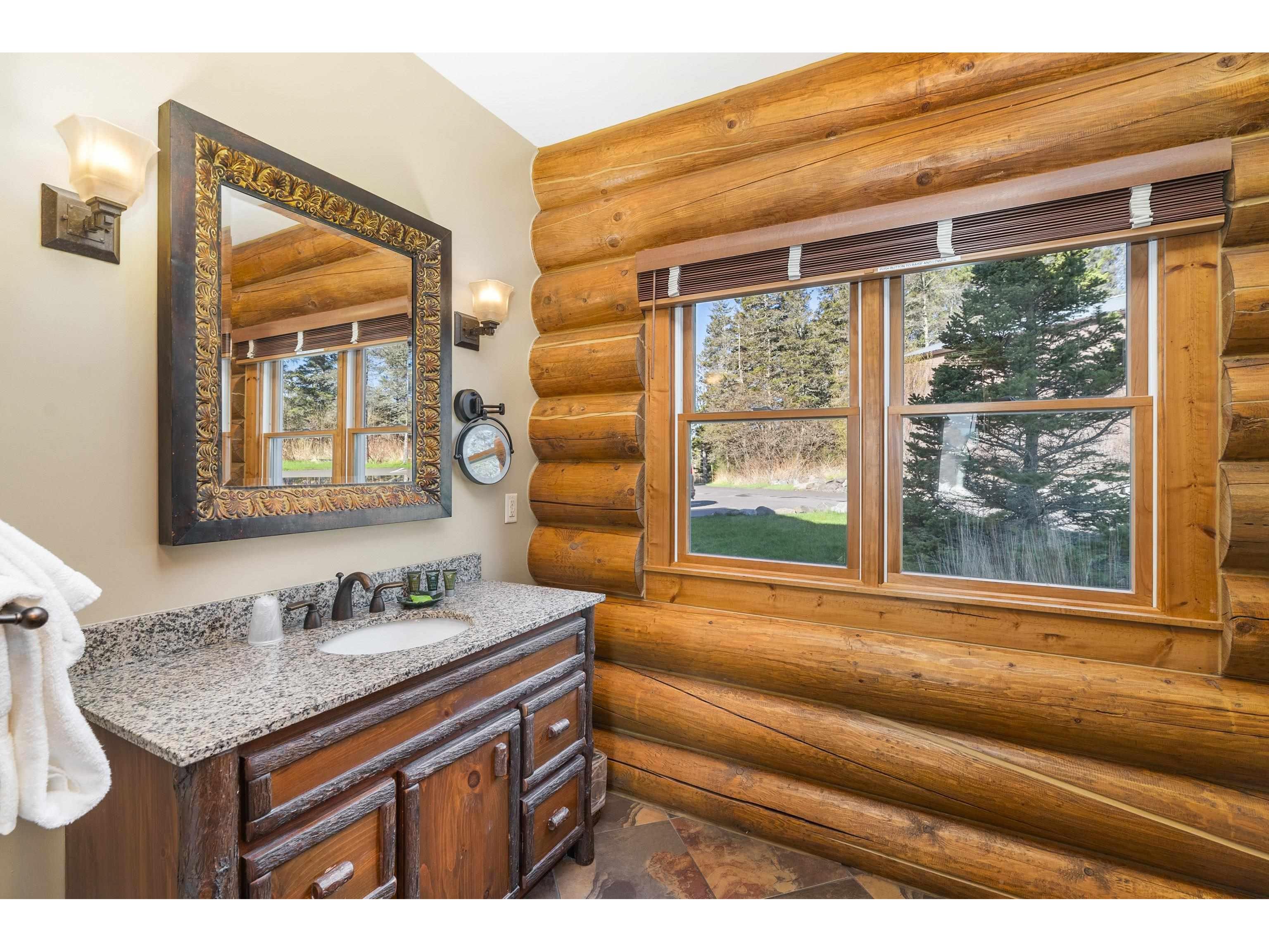 2826 Highway 61 Two Harbors MN 55616 - Lake Superior 6122644 image15