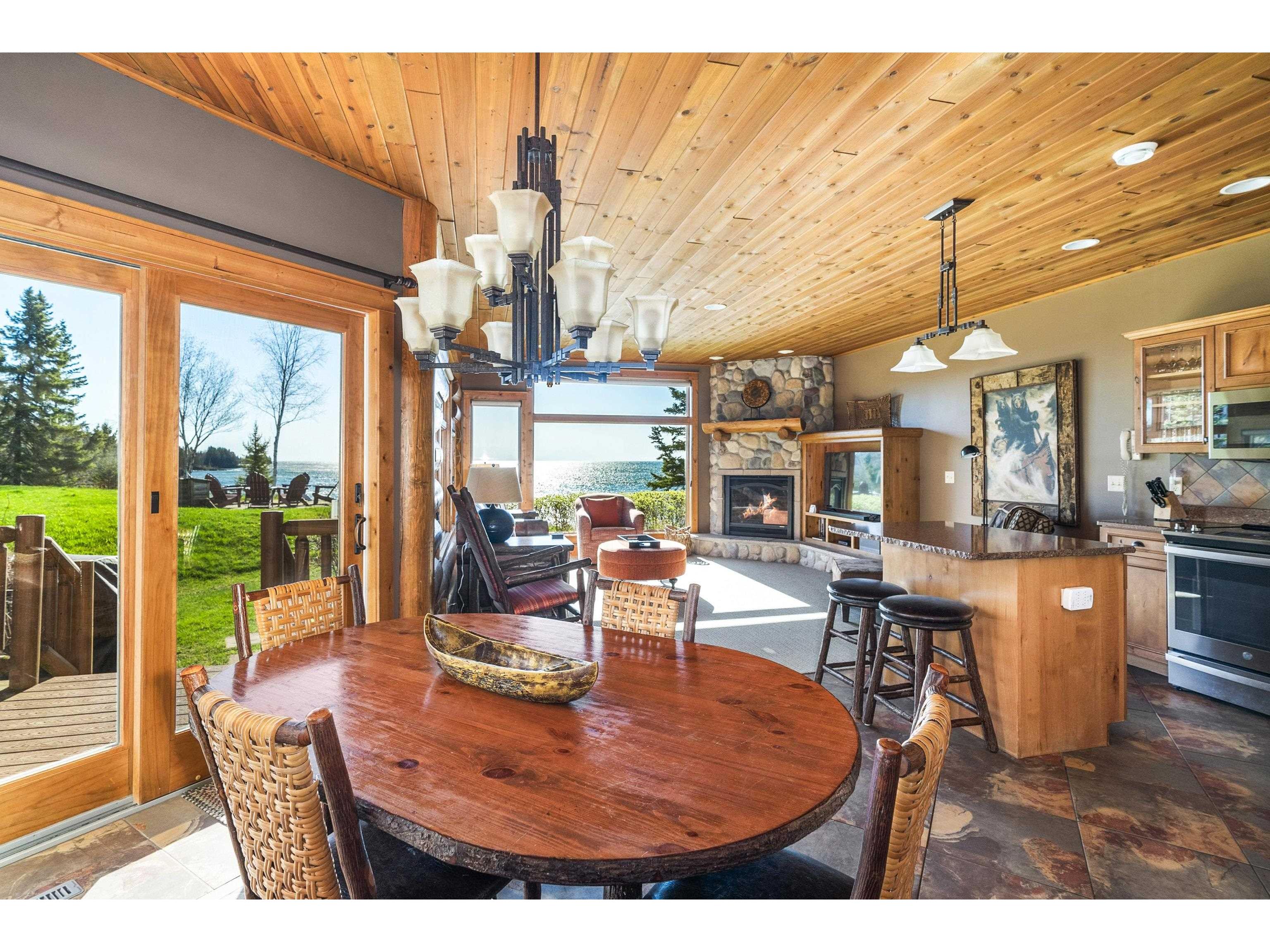 2826 Highway 61 Two Harbors MN 55616 - Lake Superior 6122644 image2