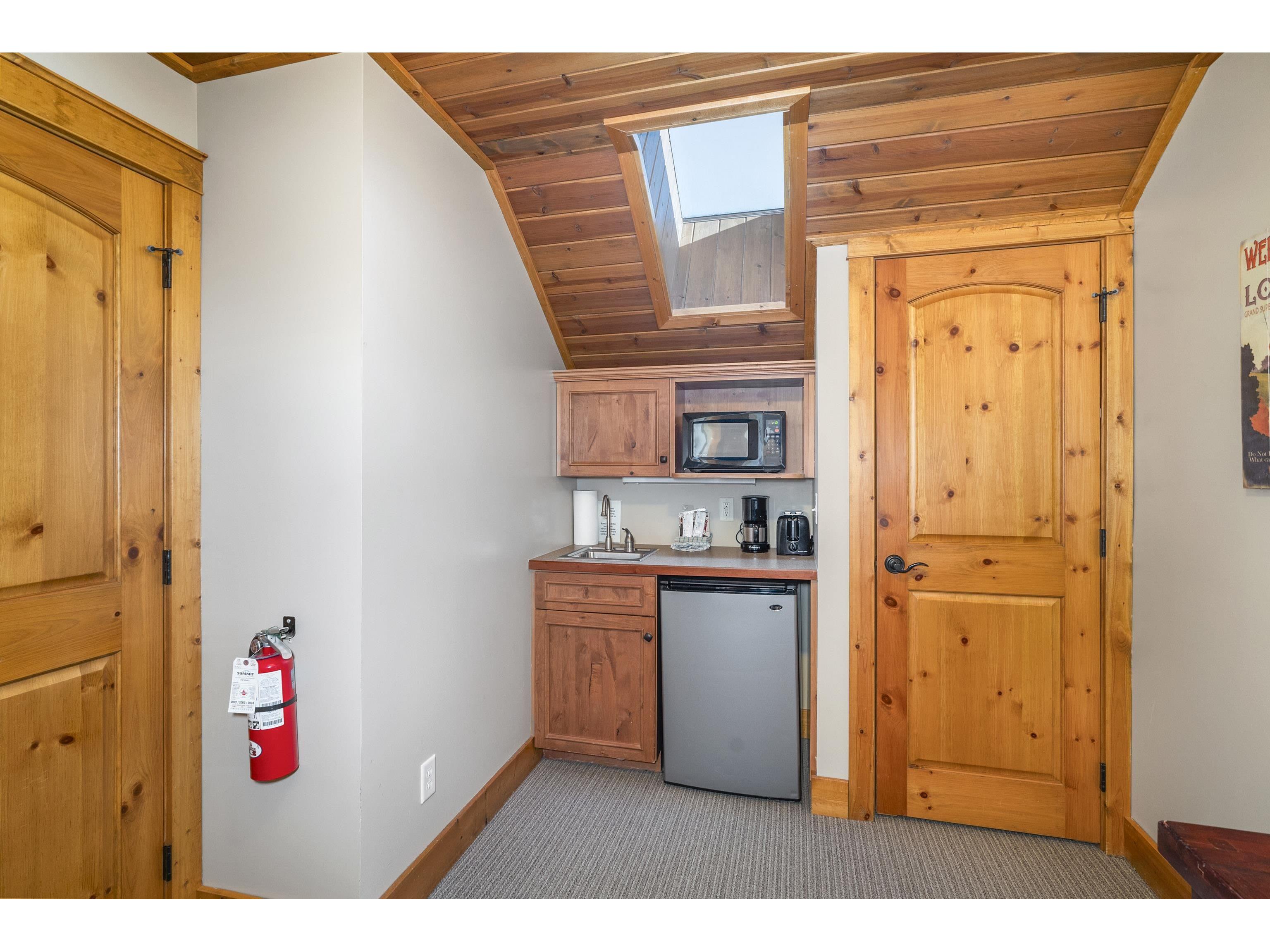 2826 Highway 61 Two Harbors MN 55616 - Lake Superior 6122644 image23