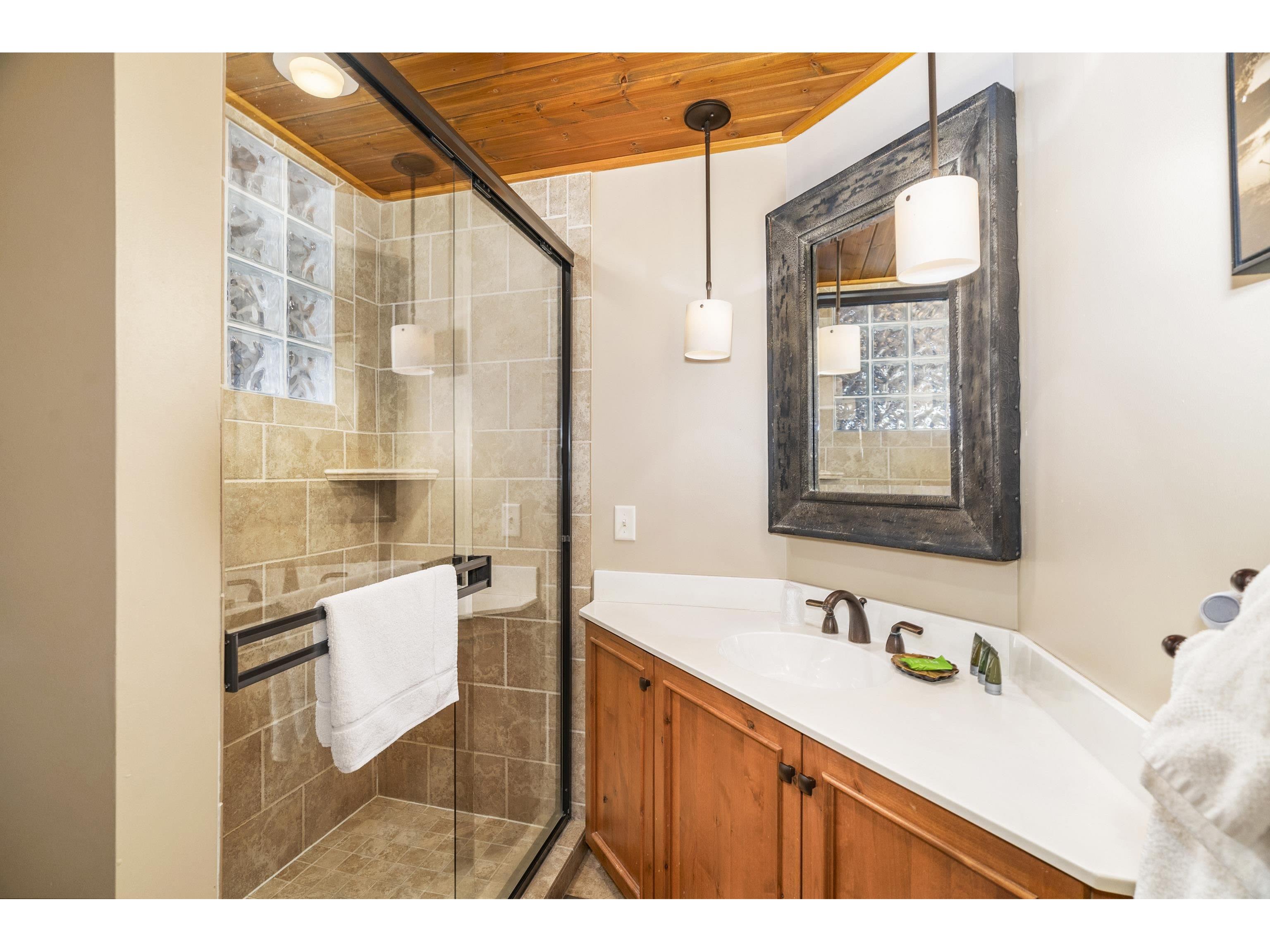 2826 Highway 61 Two Harbors MN 55616 - Lake Superior 6122644 image24