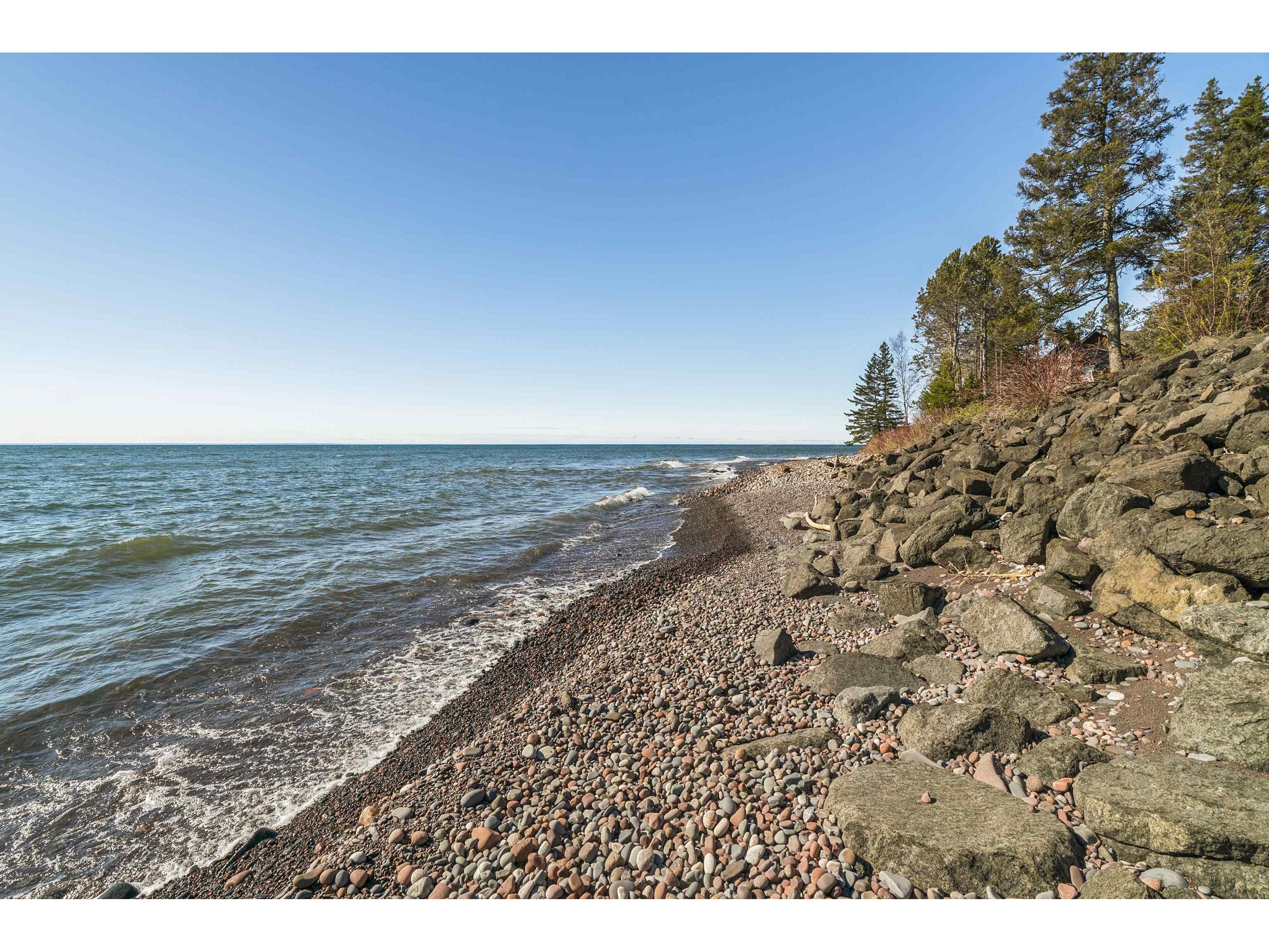 2826 Highway 61 Two Harbors MN 55616 - Lake Superior 6122644 image37