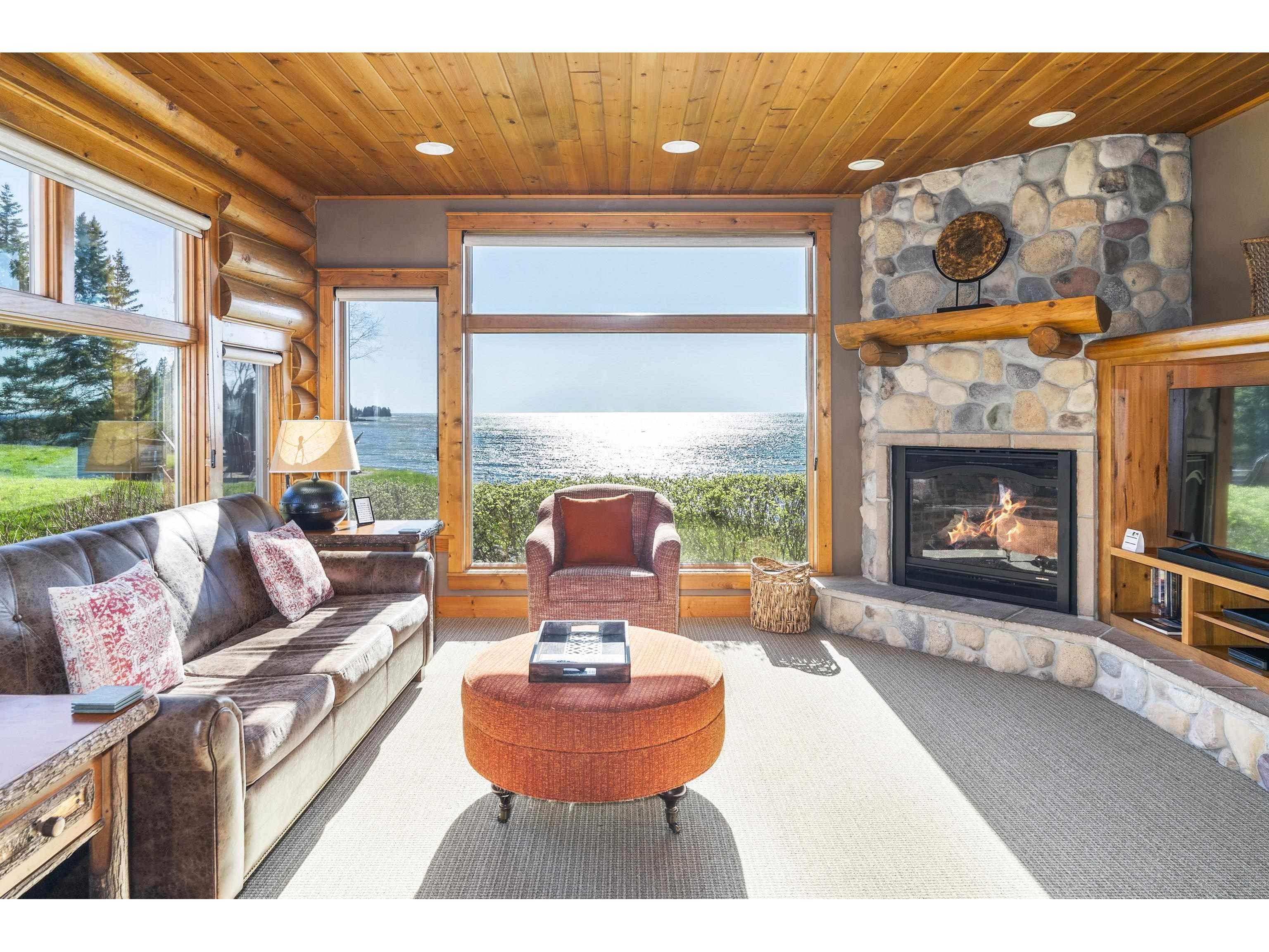 2826 Highway 61 Two Harbors MN 55616 - Lake Superior 6122644 image4