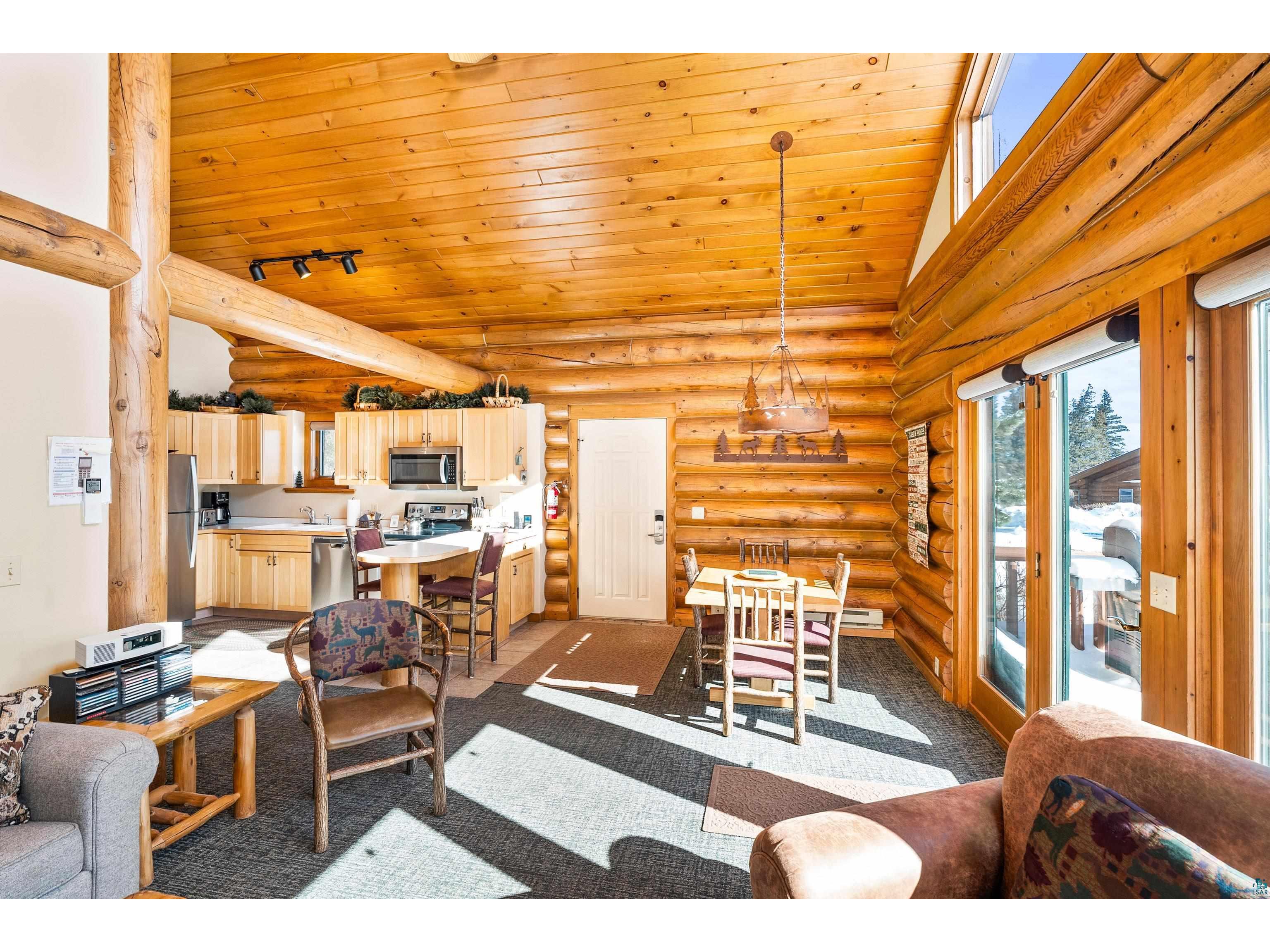 2826 Highway 61 Two Harbors MN 55616 - Lake Superior 6123800 image10