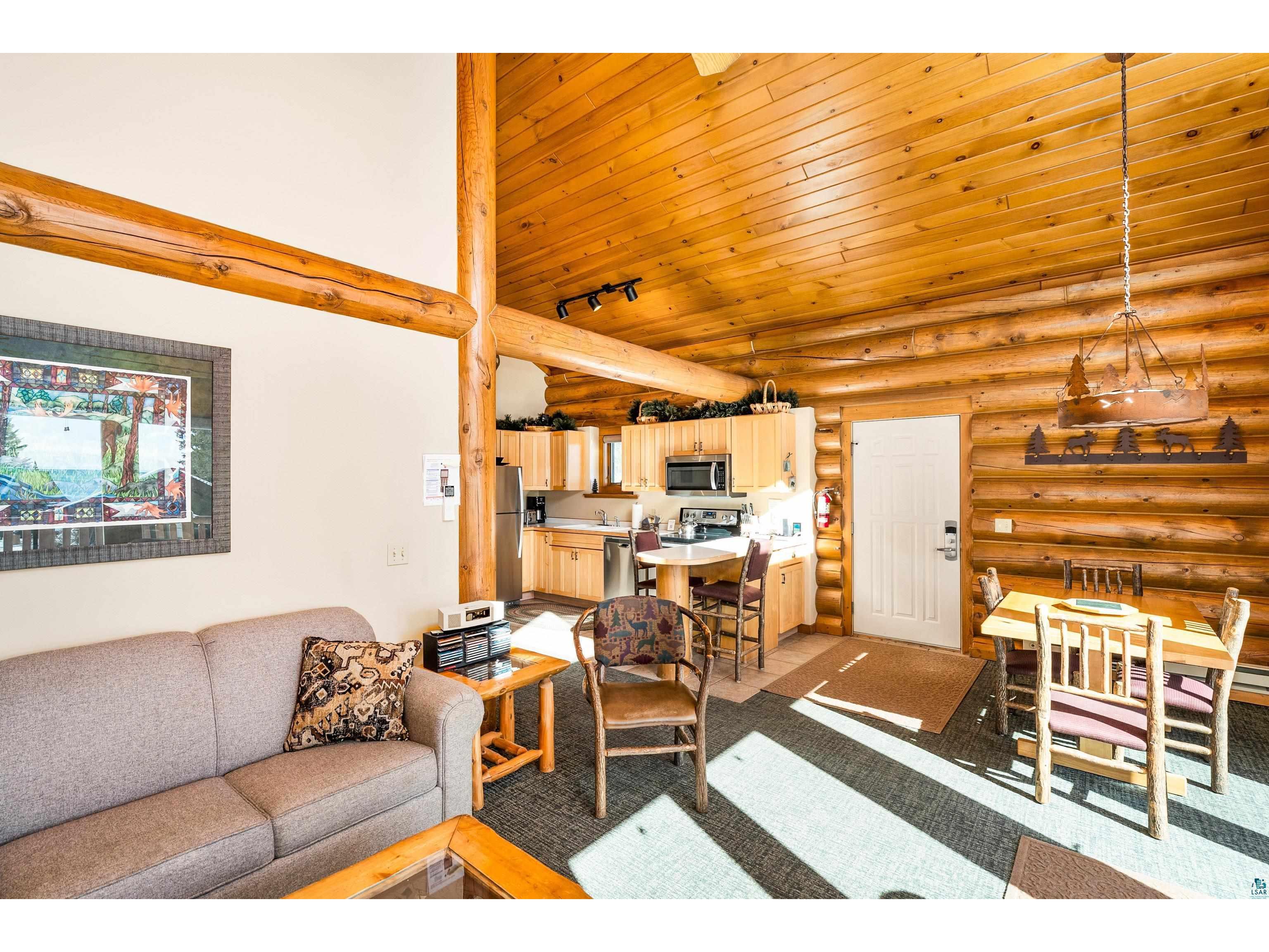 2826 Highway 61 Two Harbors MN 55616 - Lake Superior 6123800 image11