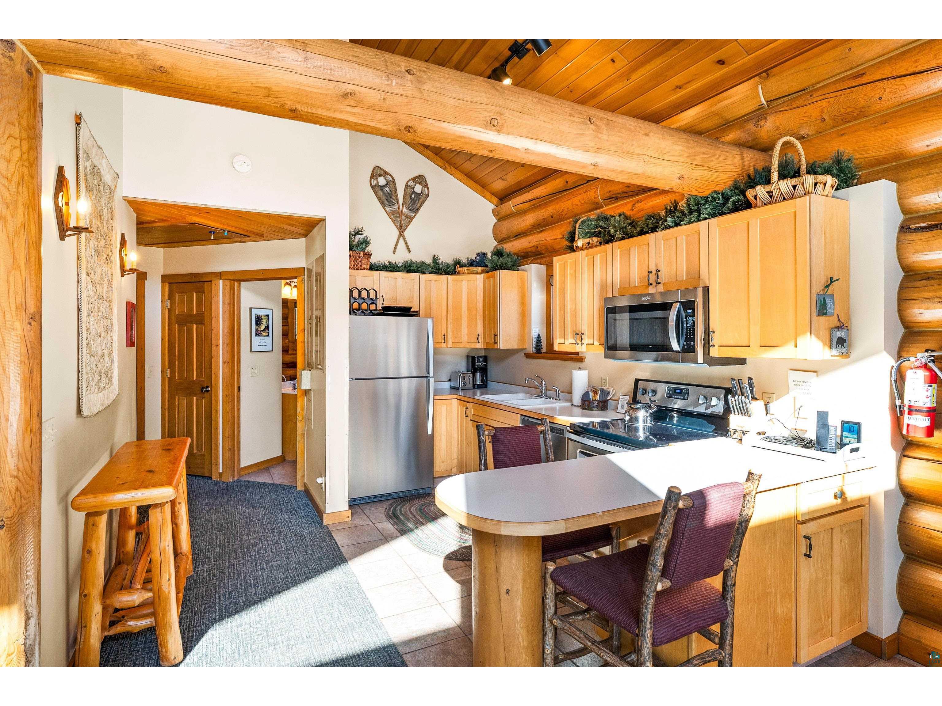 2826 Highway 61 Two Harbors MN 55616 - Lake Superior 6123800 image13