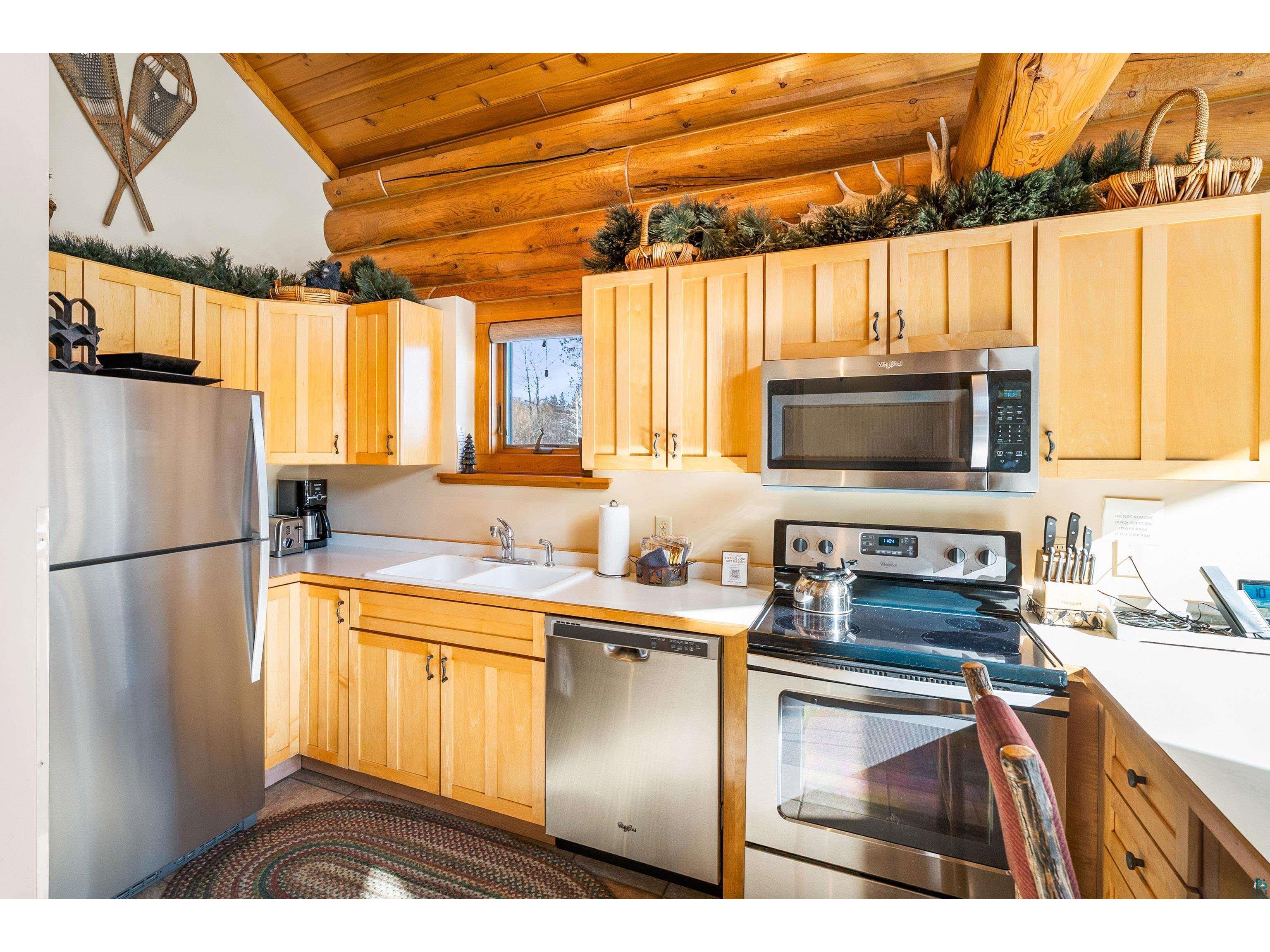 2826 Highway 61 Two Harbors MN 55616 - Lake Superior 6123800 image15